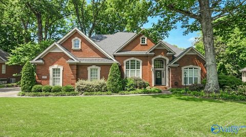 Photo of 150 Greenlawn Drive NE, Meridianville, AL 35759 (MLS # 21911259)