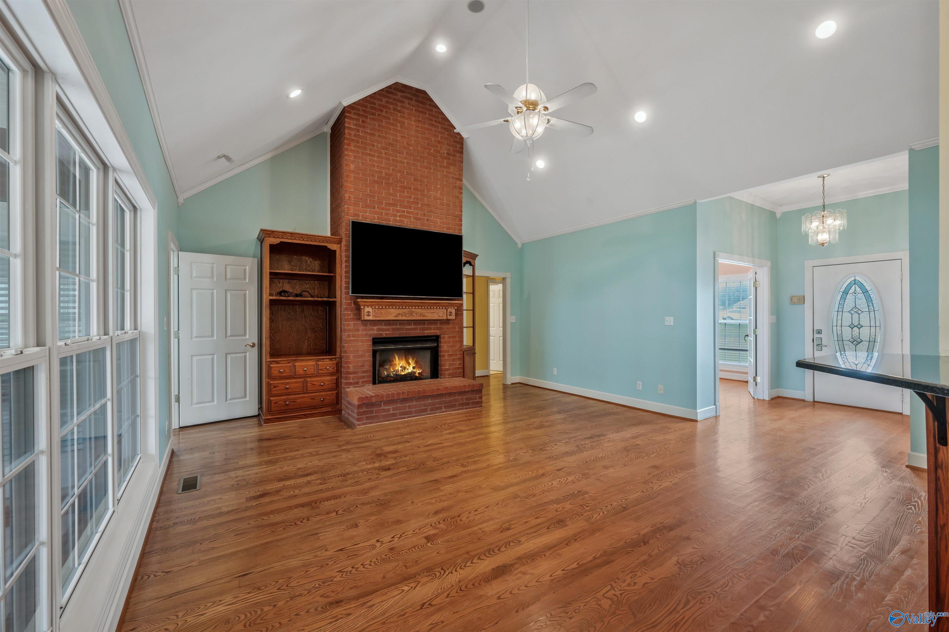 214 Travel Path, Rogersville, Alabama image 7
