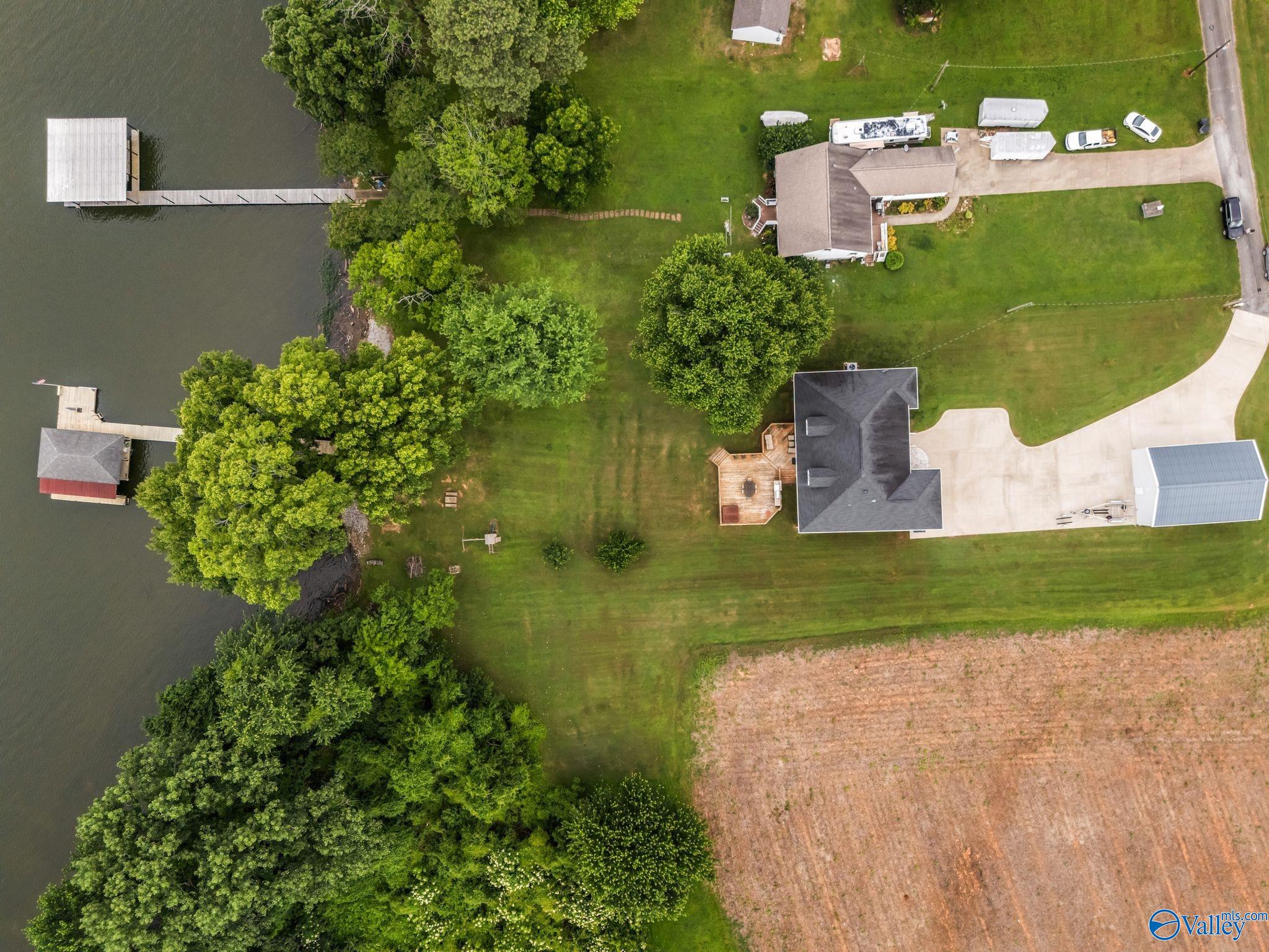 214 Travel Path, Rogersville, Alabama image 1
