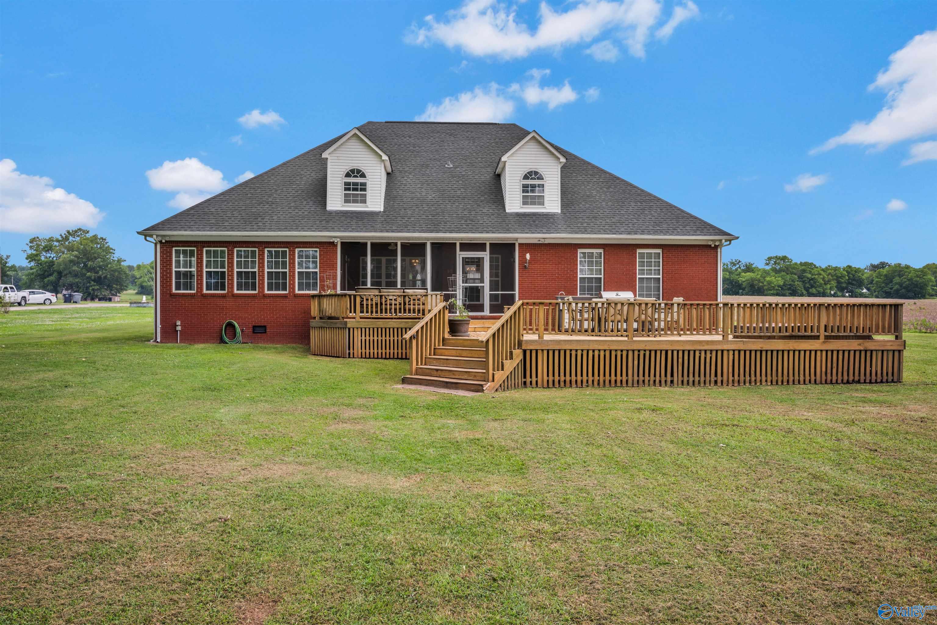 214 Travel Path, Rogersville, Alabama image 4