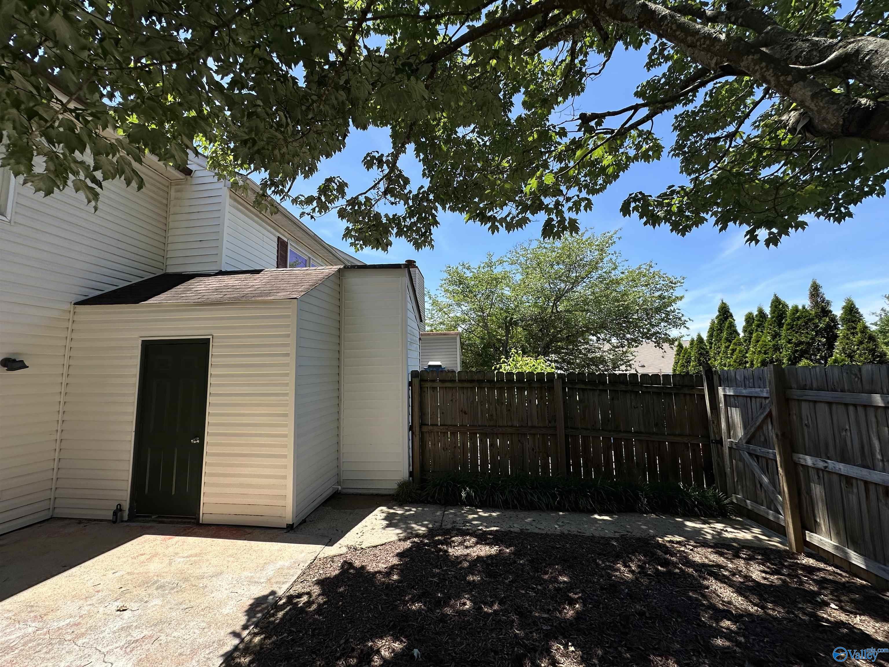 11507 Jade Lane