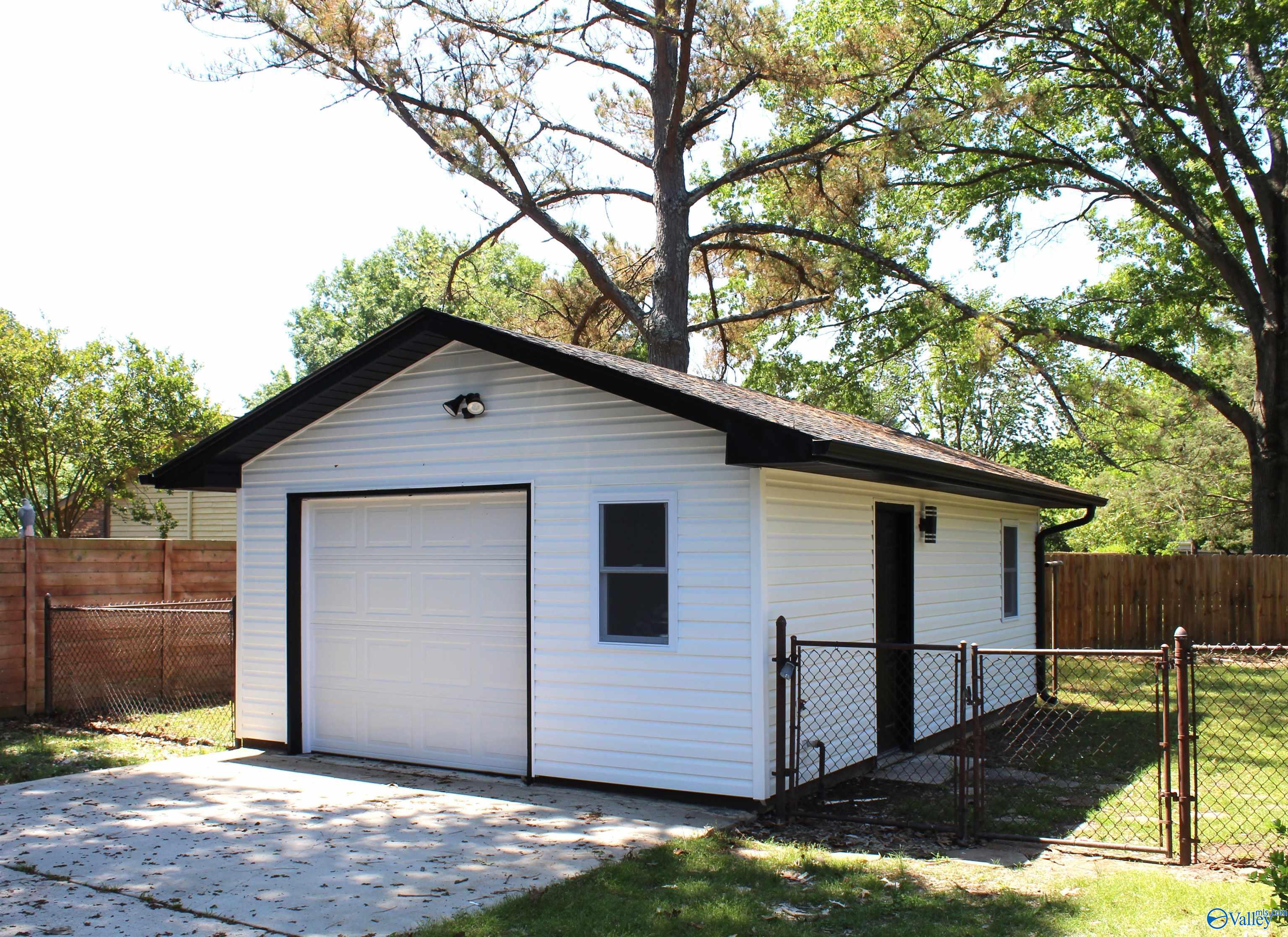 10302 Nadina Drive, Huntsville, Alabama image 31