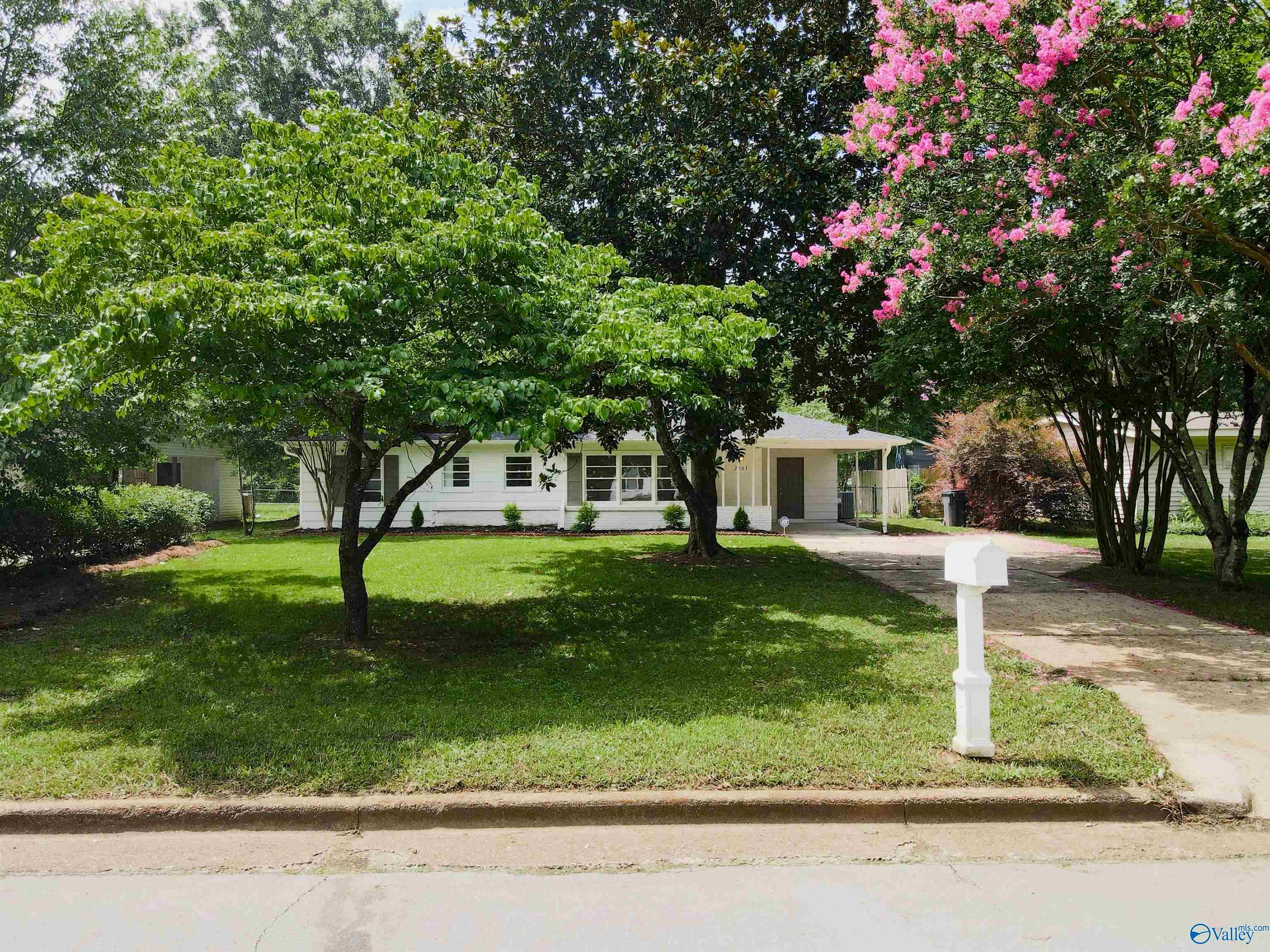 2307 12th Street SE