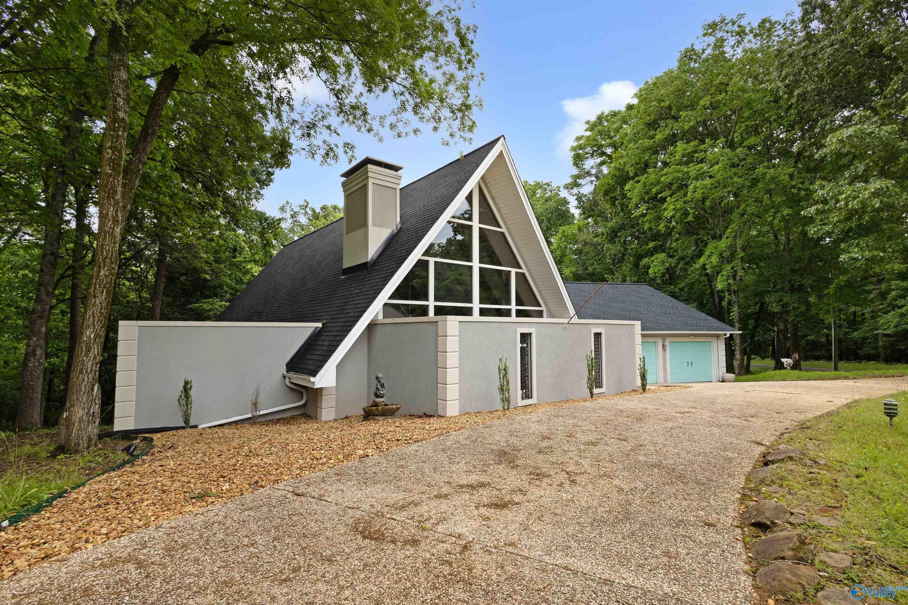 102 Fern Cove, Florence, Alabama image 2