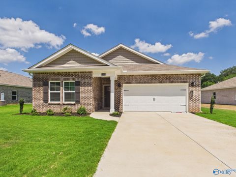 Homes For Rent - 1325 Eidson Street<br/> Limestone County, Athens, AL 35611