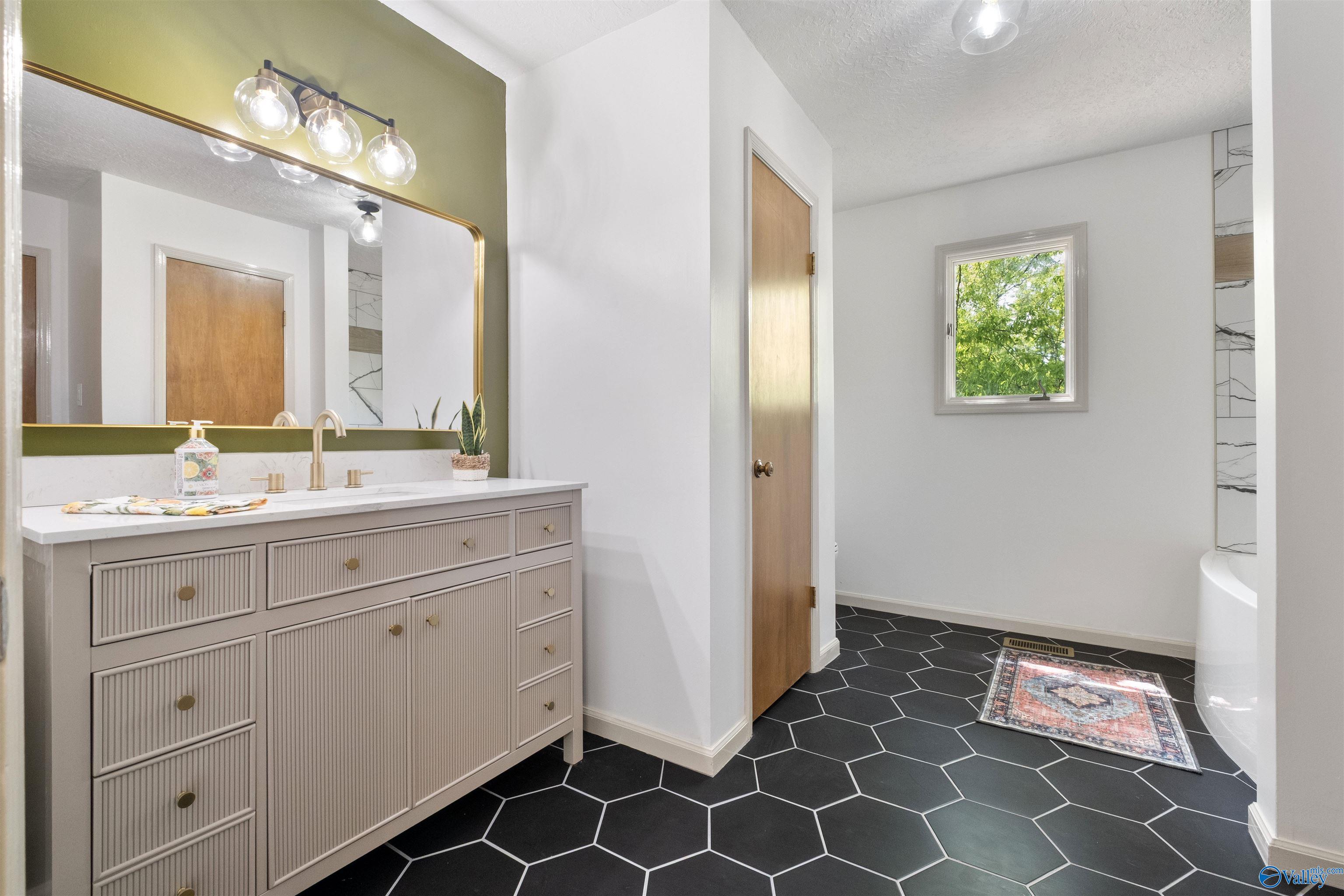 633 Tabor Road, Gadsden, Alabama image 31