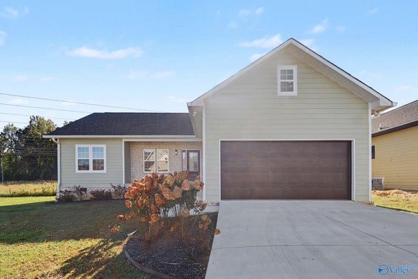 100 BONNY BROOK LN, ALBERTVILLE, AL 35950 - Image 2bfbb0a74b83fdef0e42b7c653587da4/2850403344