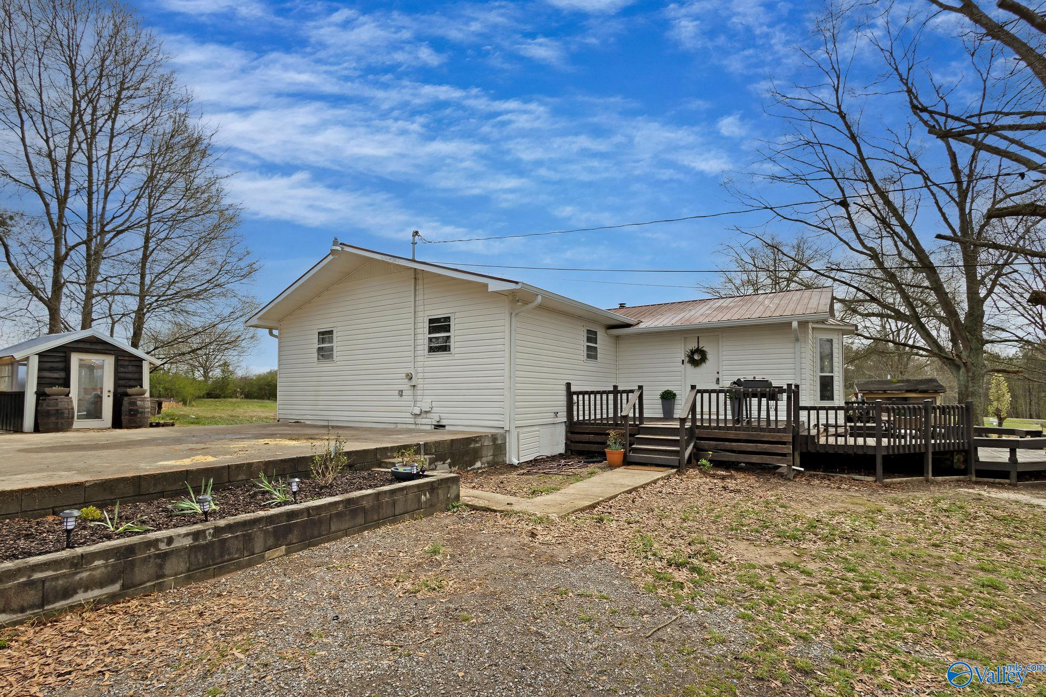 121 Mahan Road, Albertville, Alabama image 2