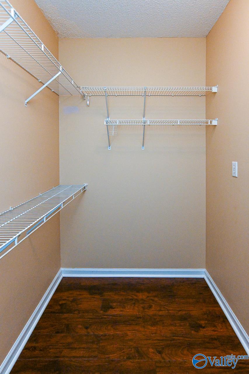 2402 Jade Pointe Drive, Decatur, Alabama image 26
