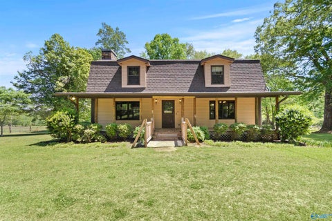 Homes For Sale - 430 Sagefield Lane<br/> Blount County, Warrior, AL 35180