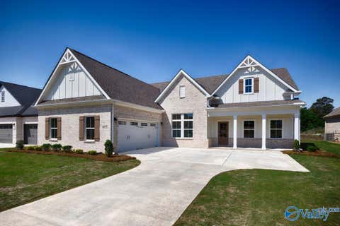 Homes For Sale - 16535 Hamilton Place<br/> Limestone County, Athens, AL 35613