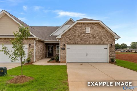 Photo of 3145 Mead Way, Decatur, AL 35603 (MLS # 21913549)