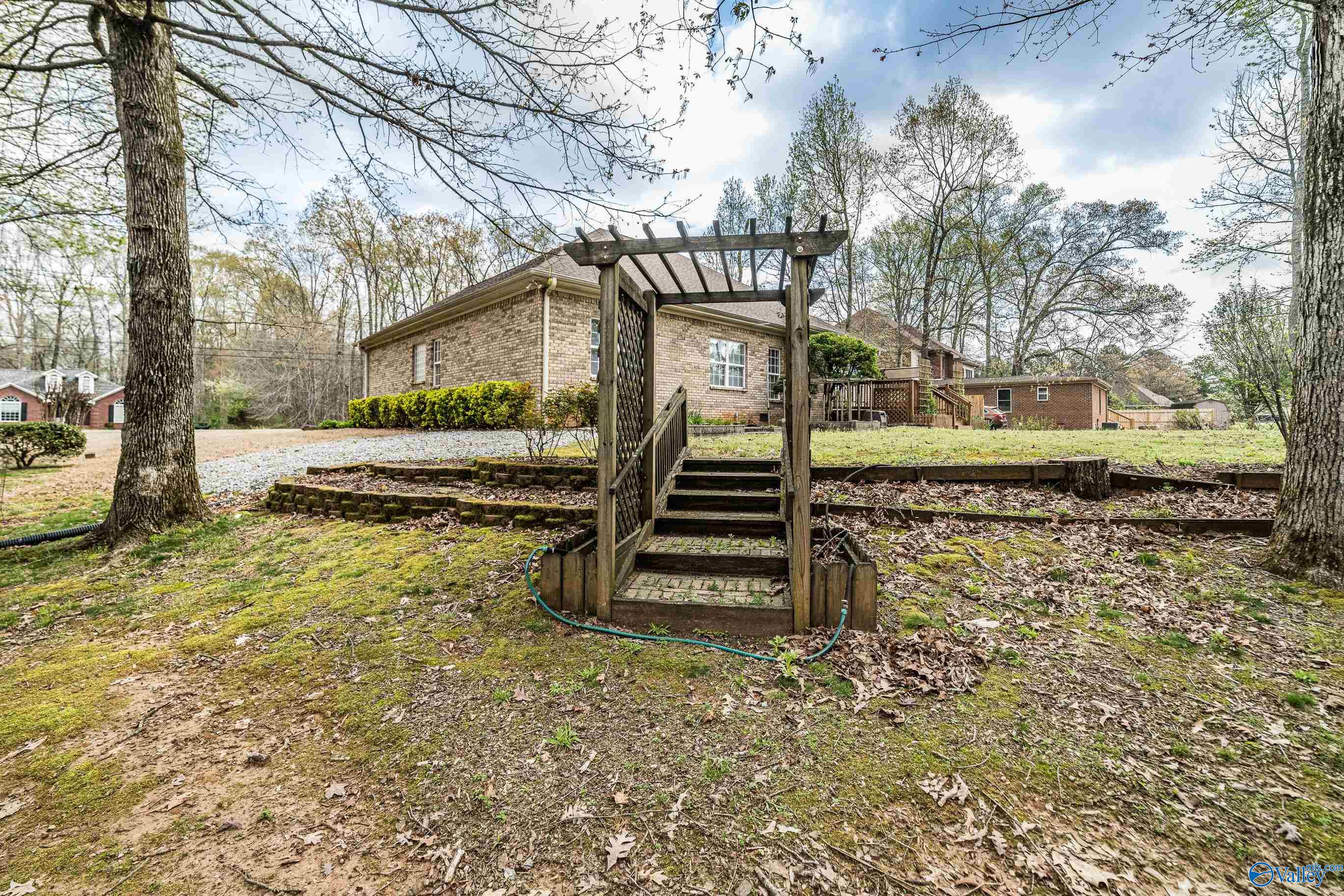 106 Whitfield Drive, Toney, Alabama image 27