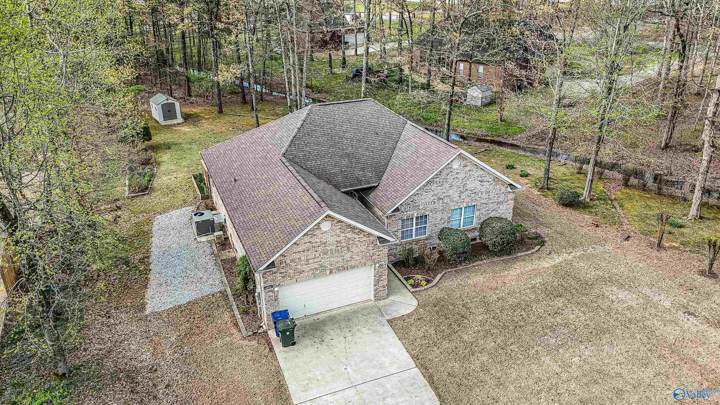 106 Whitfield Drive, Toney, Alabama image 1