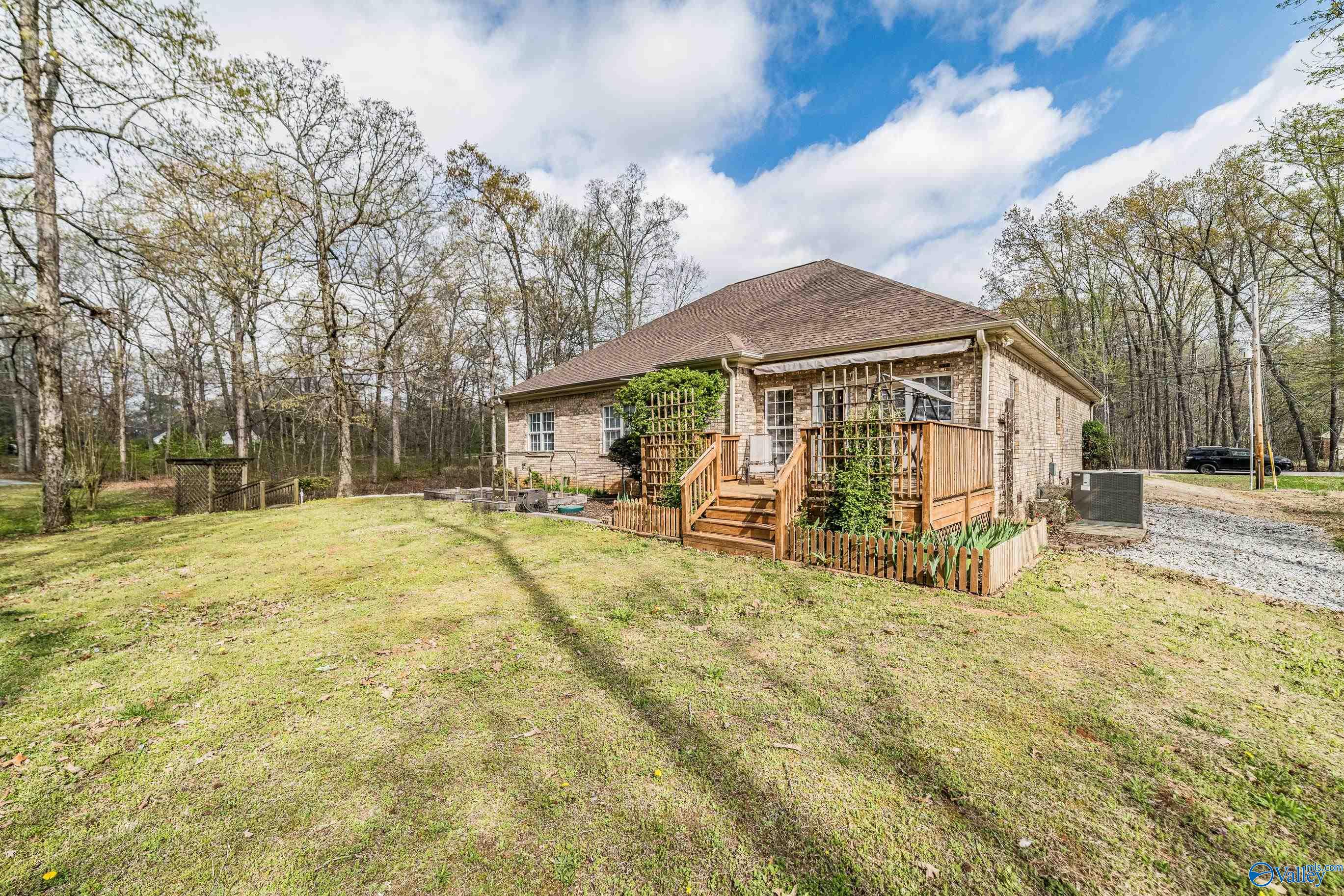 106 Whitfield Drive, Toney, Alabama image 24