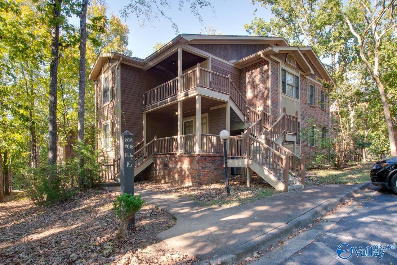 2021 Woodlawn Drive, Huntsville, Alabama image 1