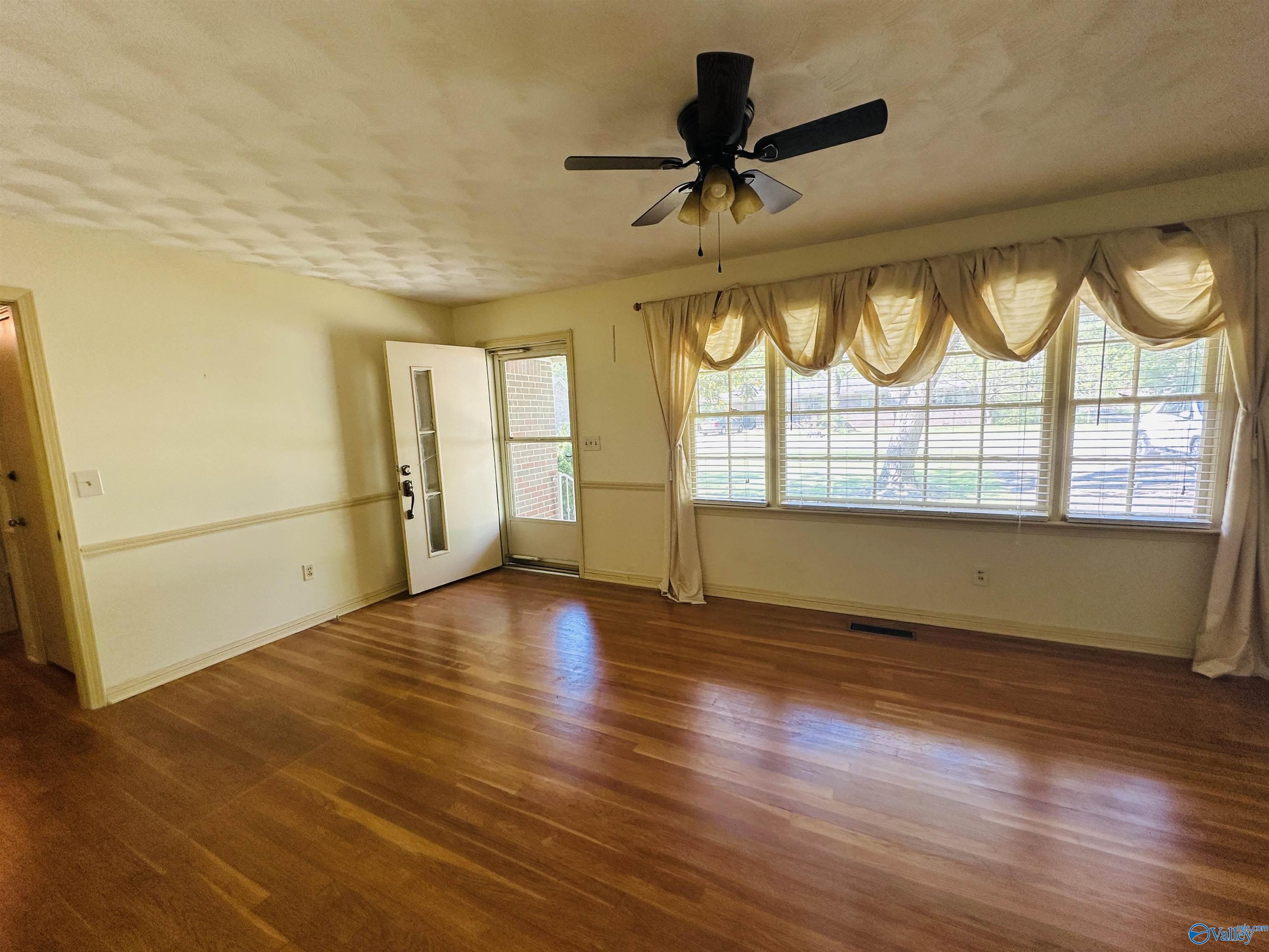 890 Fairview Drive, Arab, Alabama image 4