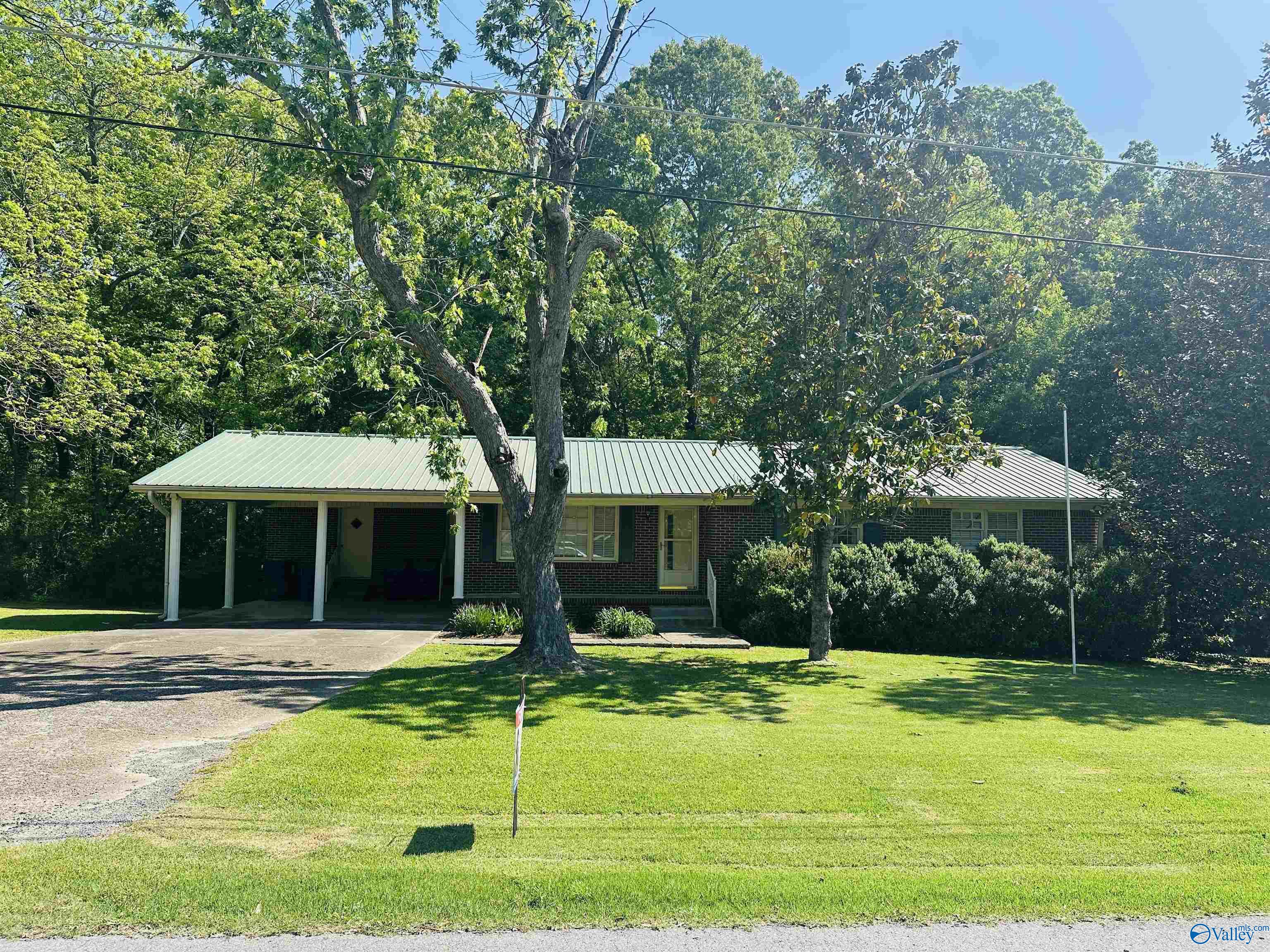 890 Fairview Drive, Arab, Alabama image 22