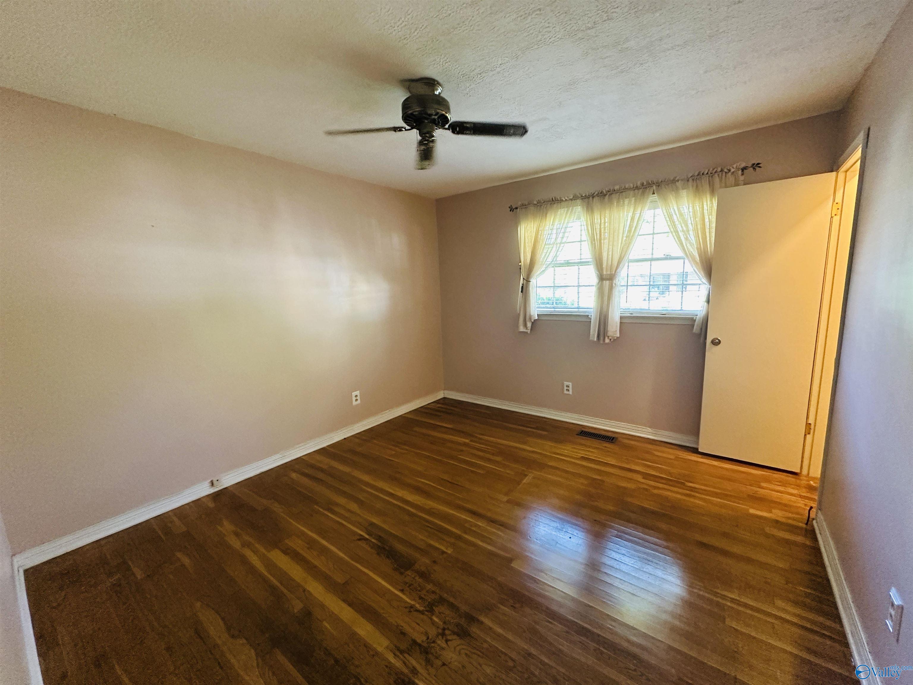 890 Fairview Drive, Arab, Alabama image 12