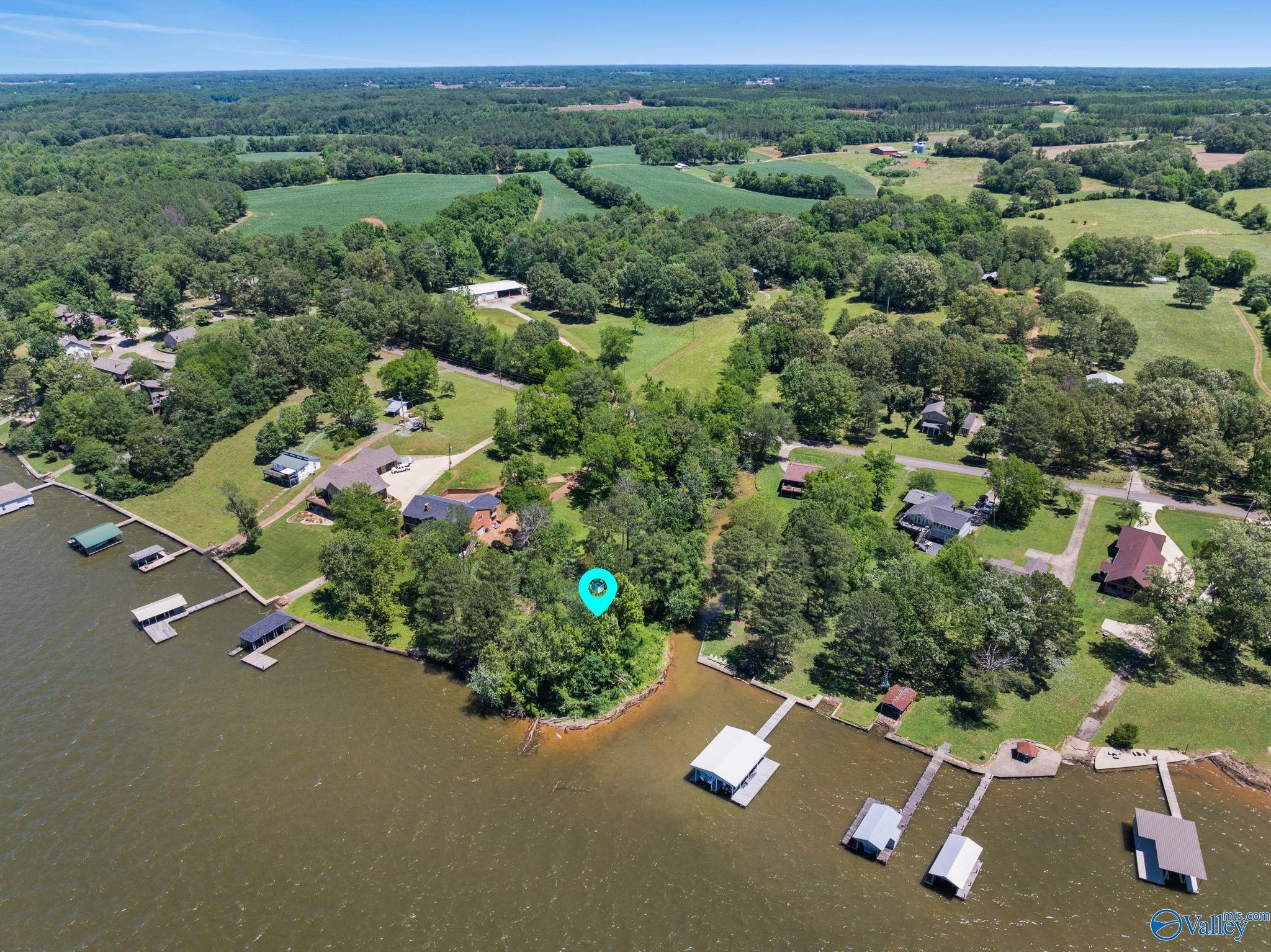 887 Ramblewood Drive, Rogersville, Alabama image 12