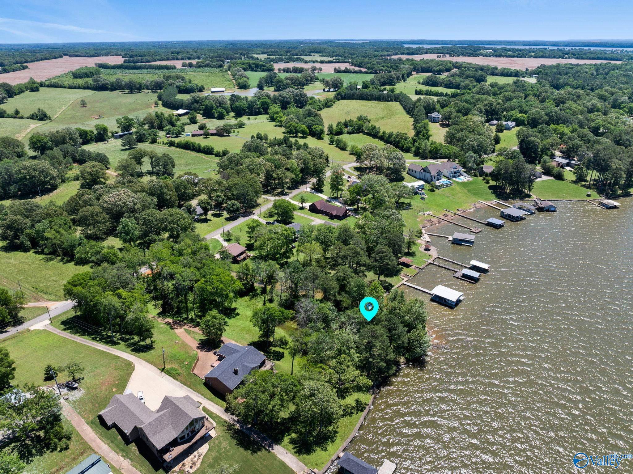 887 Ramblewood Drive, Rogersville, Alabama image 18