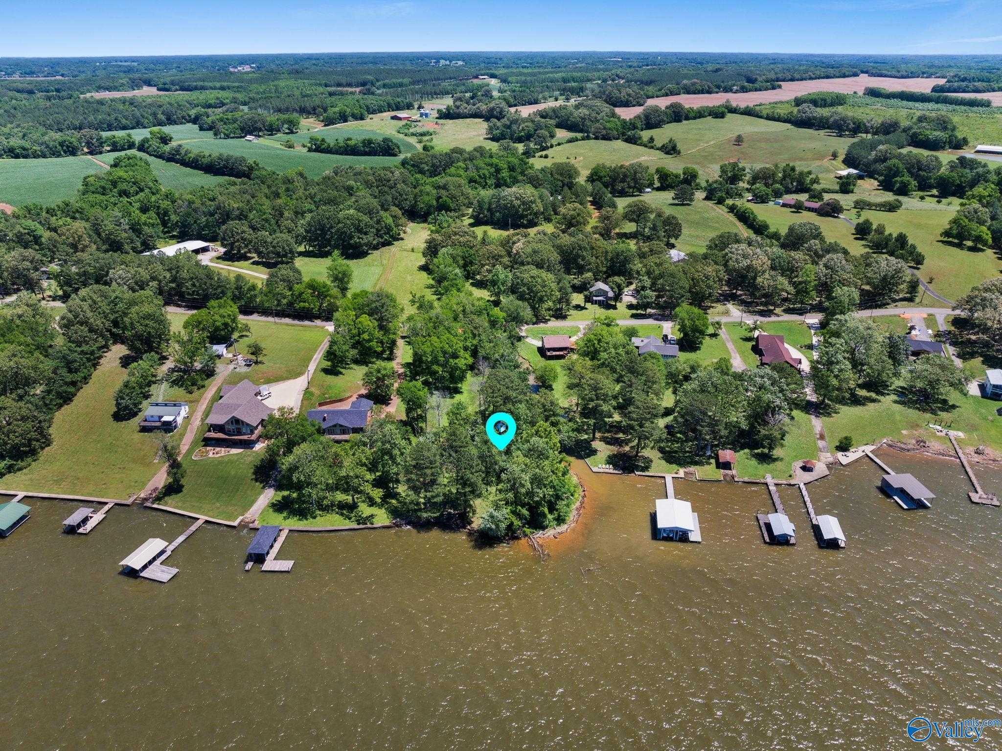 887 Ramblewood Drive, Rogersville, Alabama image 14