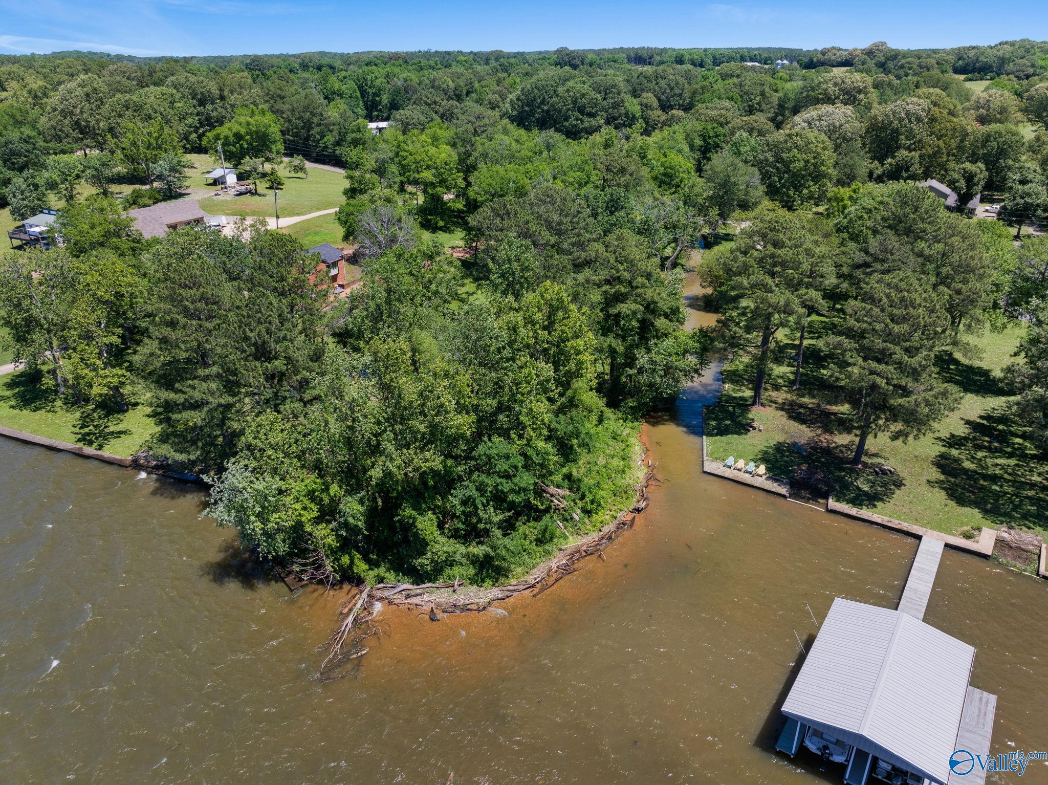 887 Ramblewood Drive, Rogersville, Alabama image 28