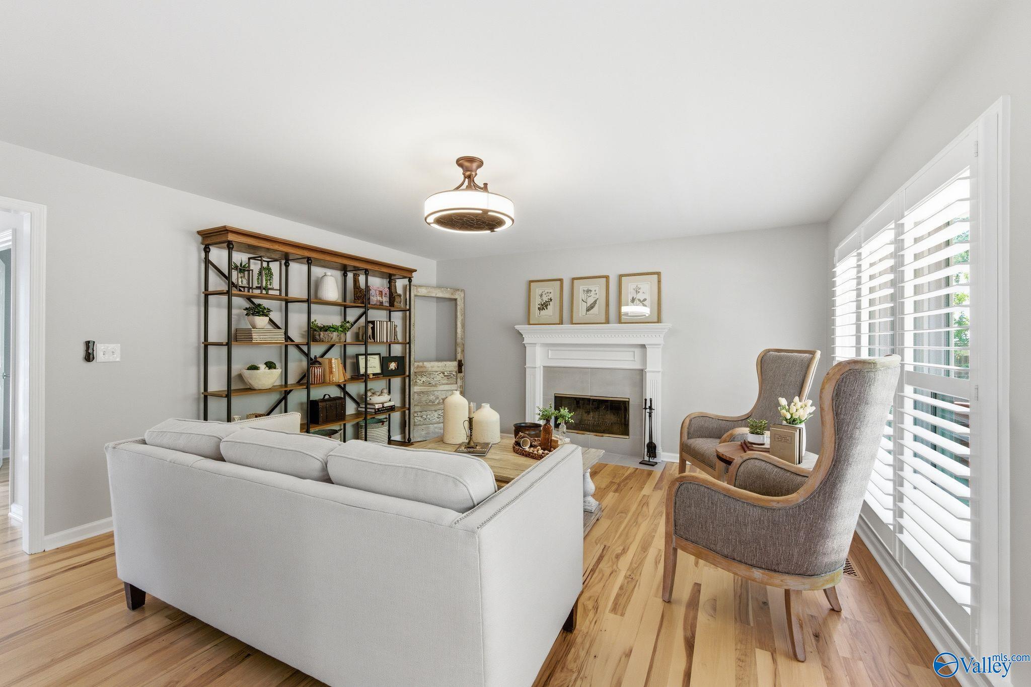 102 Medicine Bend Court