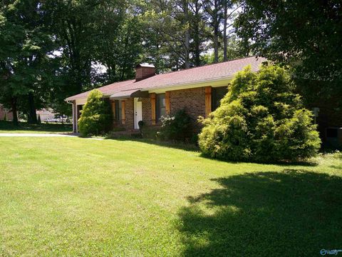 Homes For Sale - 112 Jacque Jim Drive<br/> Madison County, Huntsville, AL 35810