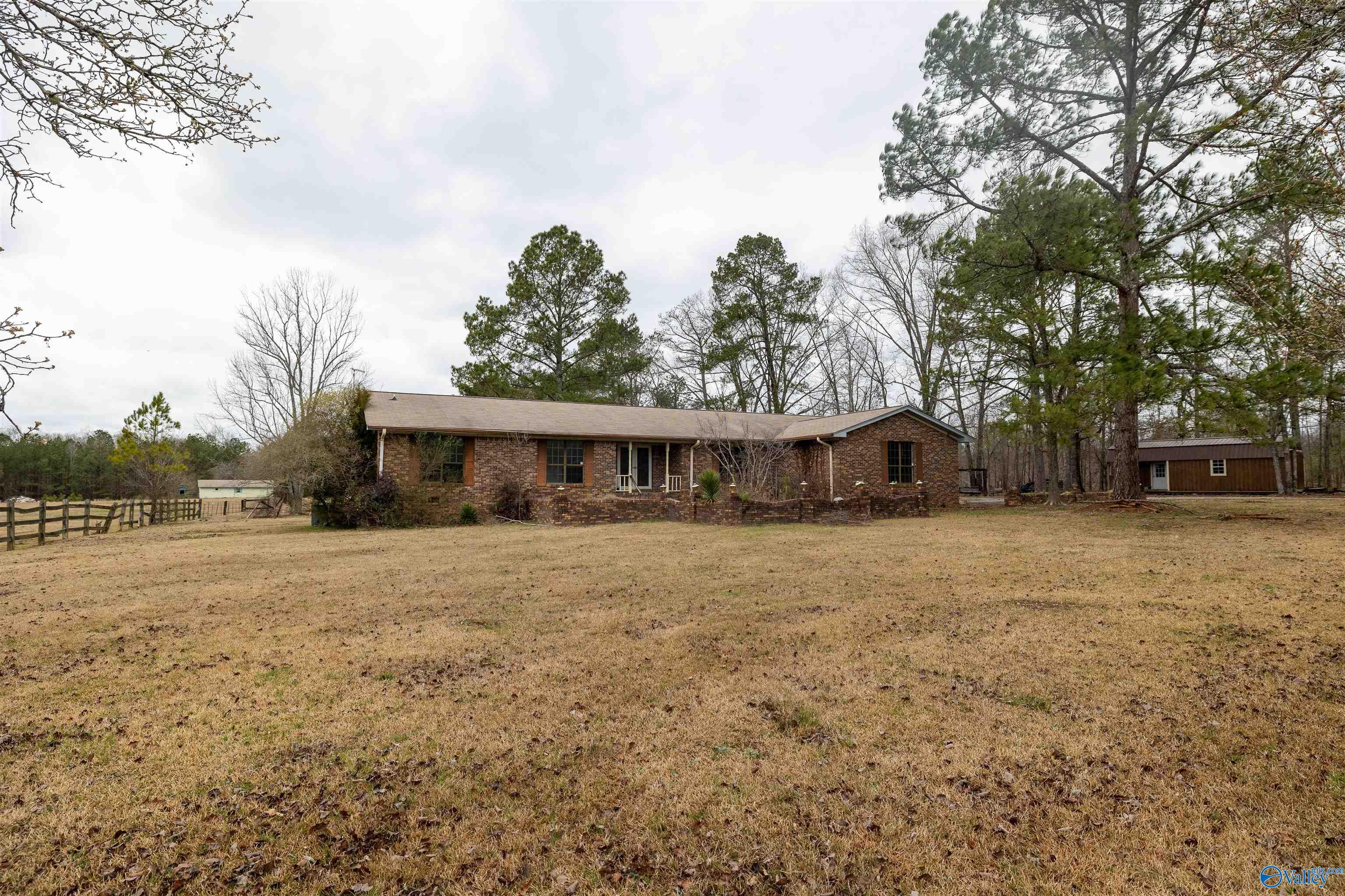 1016 Wesson Lake Road, Attalla, Alabama image 5