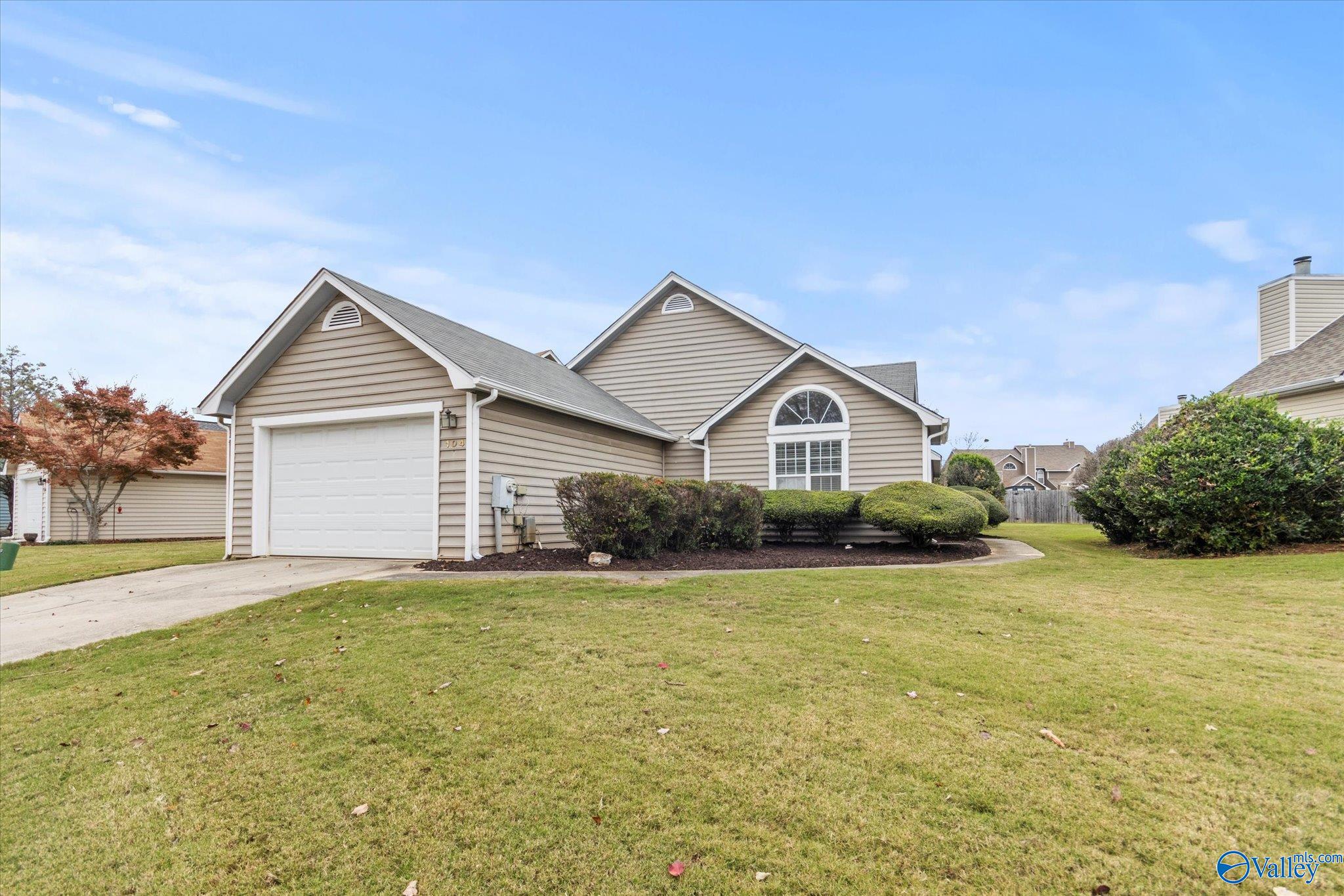 104 Millstone Lane, Madison, Alabama image 1