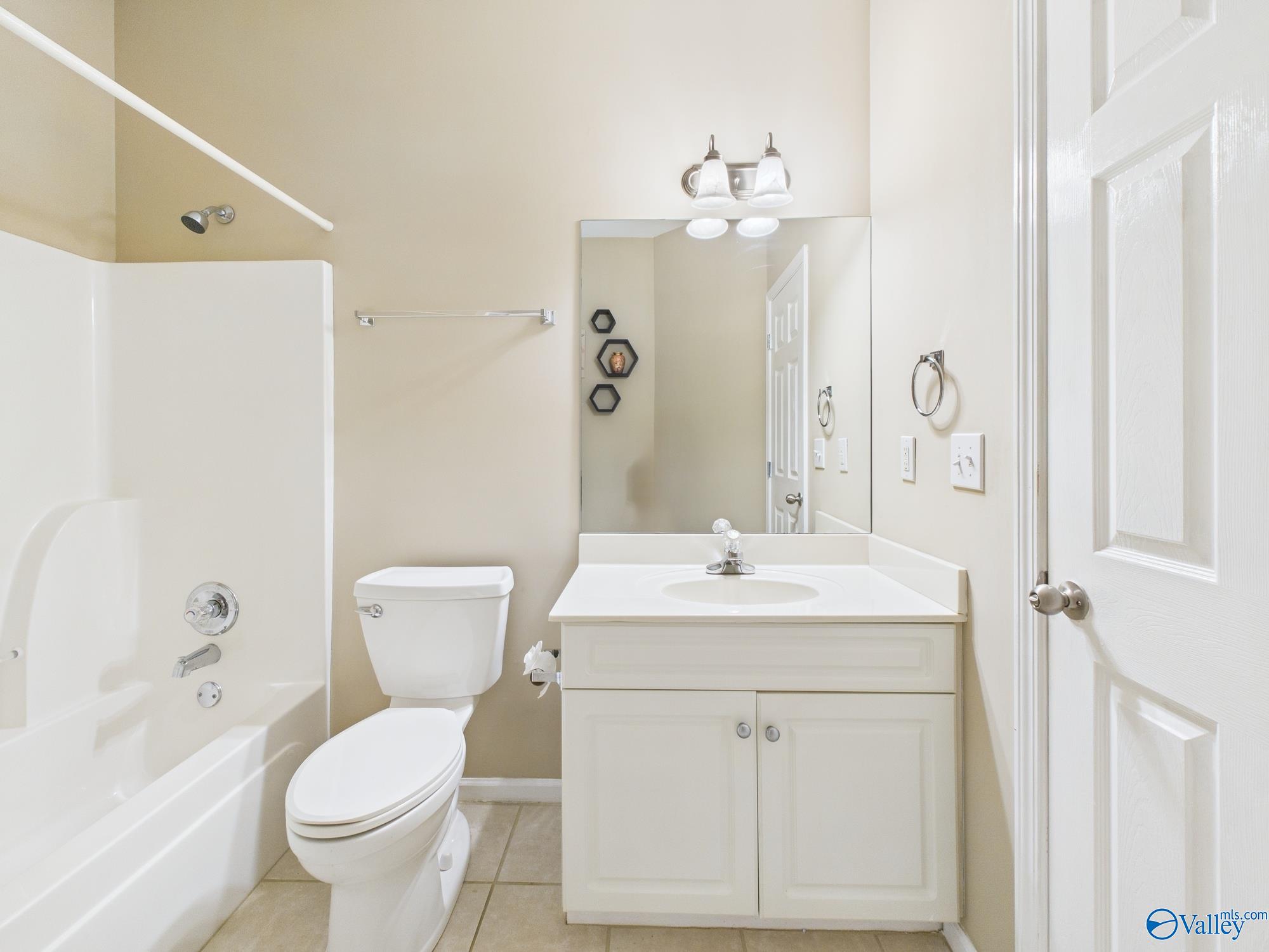 15825 Elaine Court, Harvest, Alabama image 15