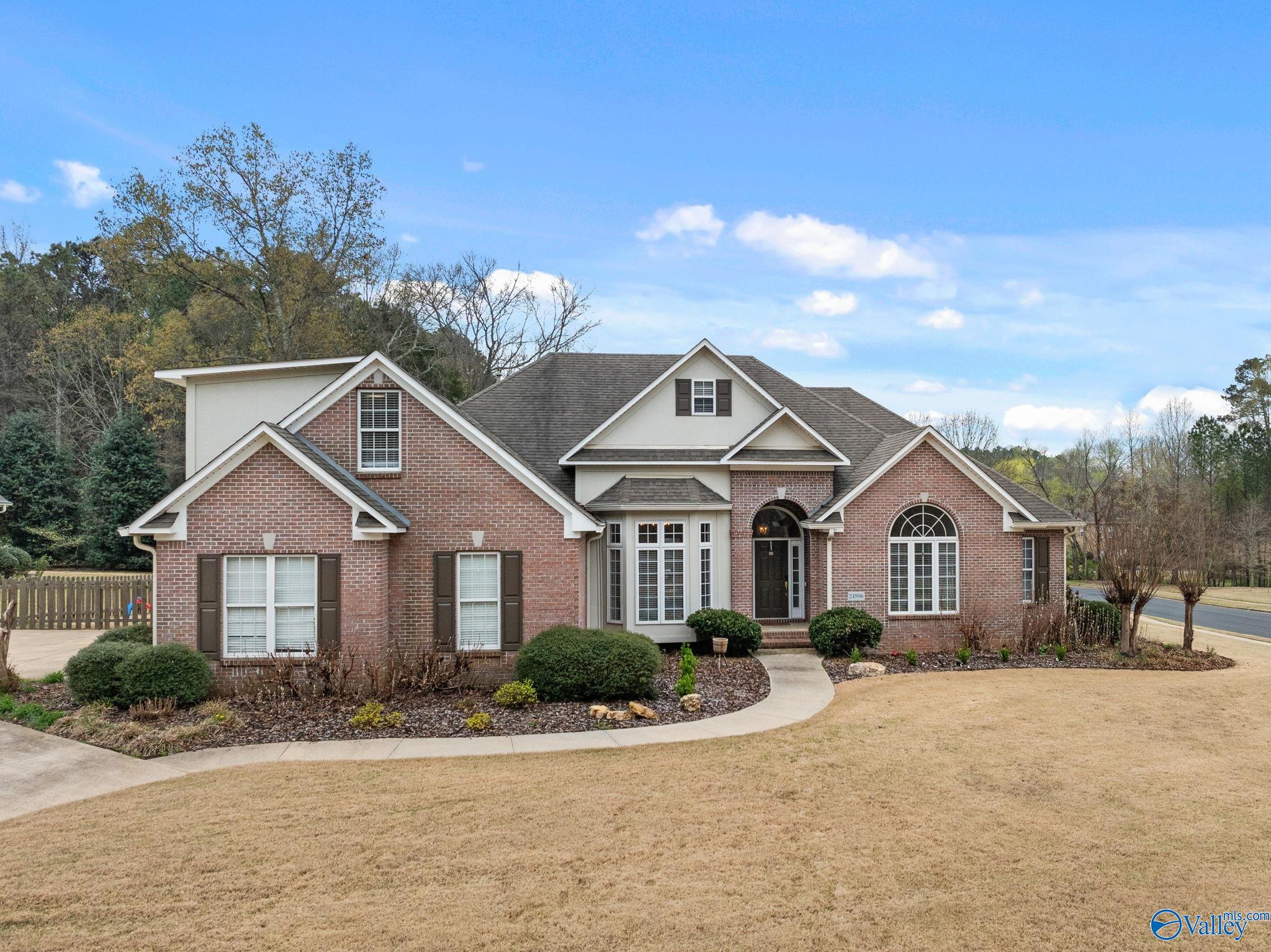 24906 Charleston Place, Athens, Alabama image 1