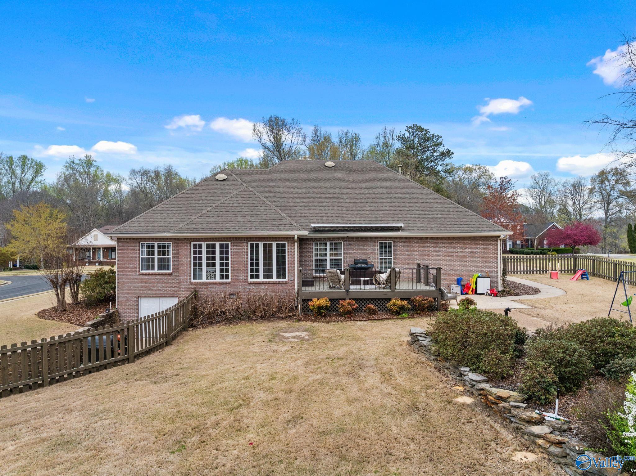 24906 Charleston Place, Athens, Alabama image 36
