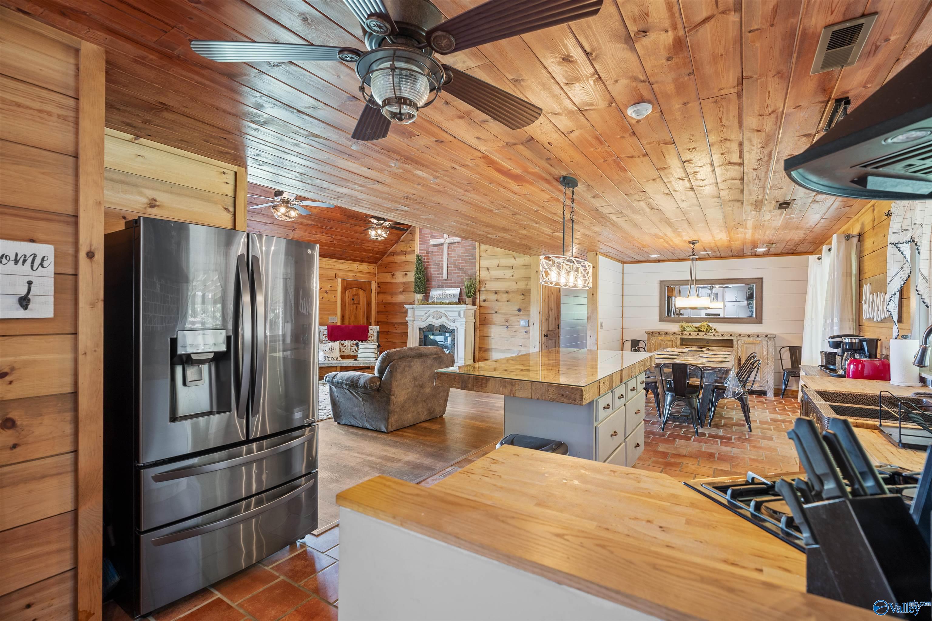 25924 John T Reid Parkway, Scottsboro, Alabama image 3