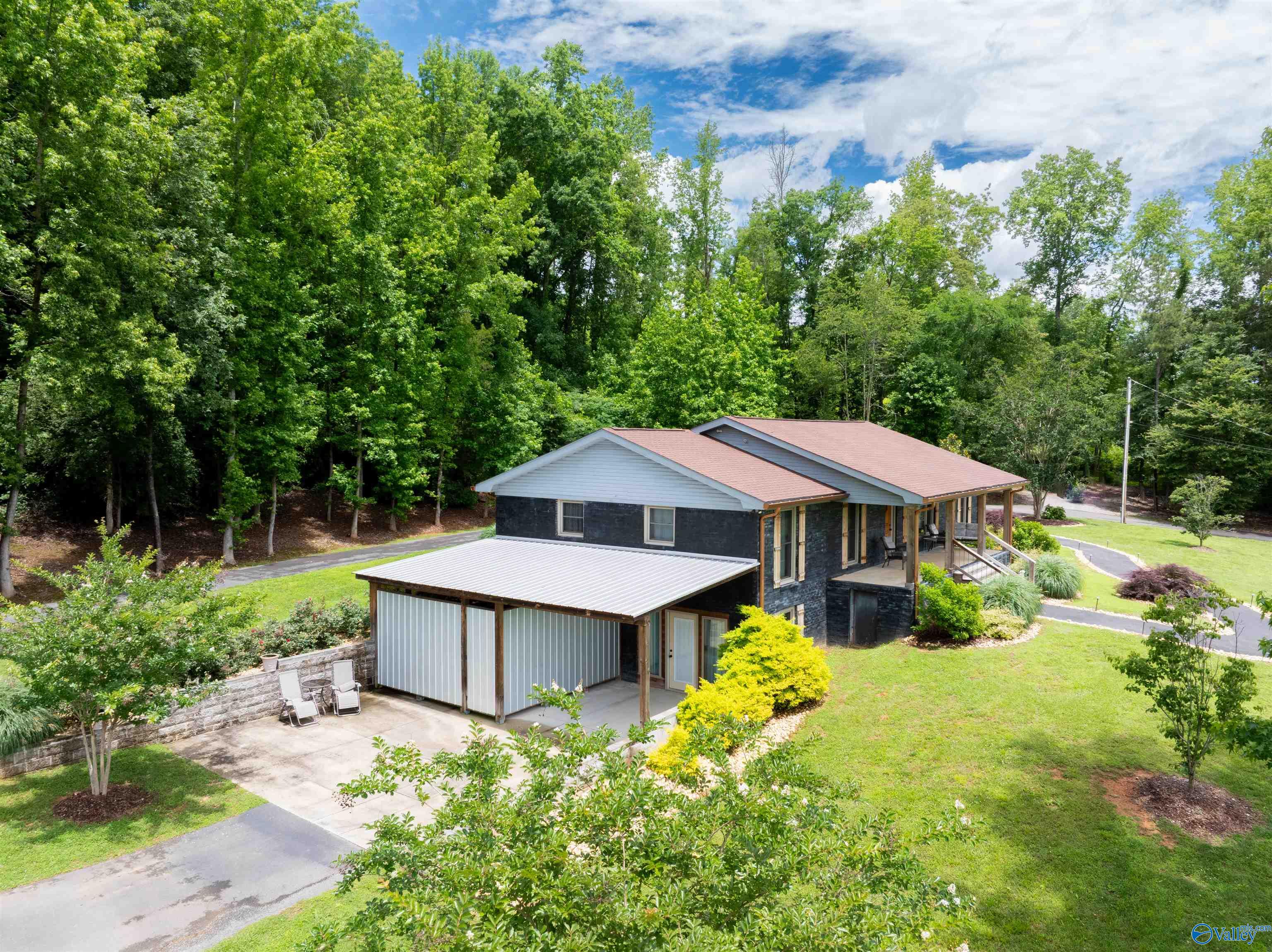 25924 John T Reid Parkway, Scottsboro, Alabama image 1