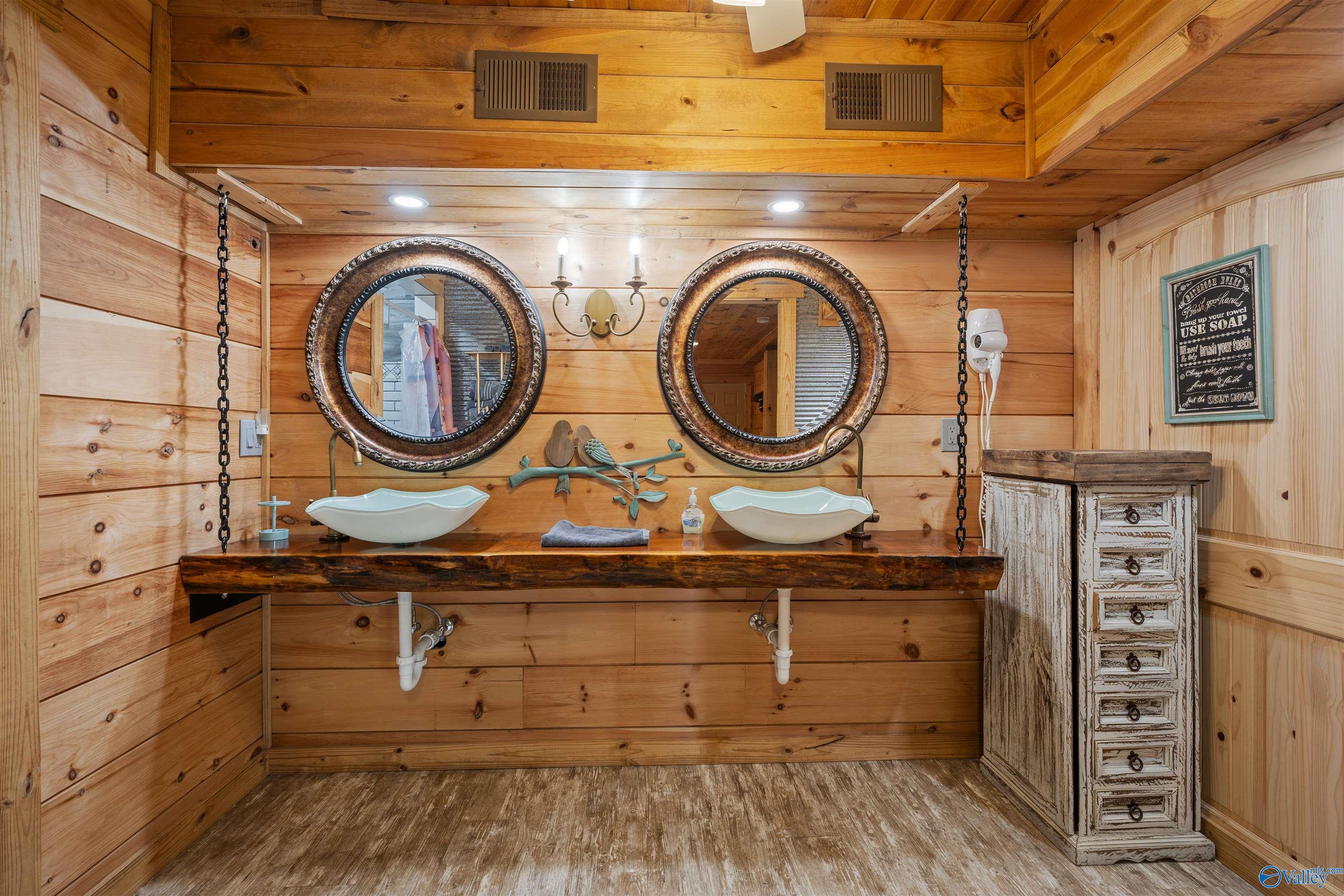 25924 John T Reid Parkway, Scottsboro, Alabama image 21