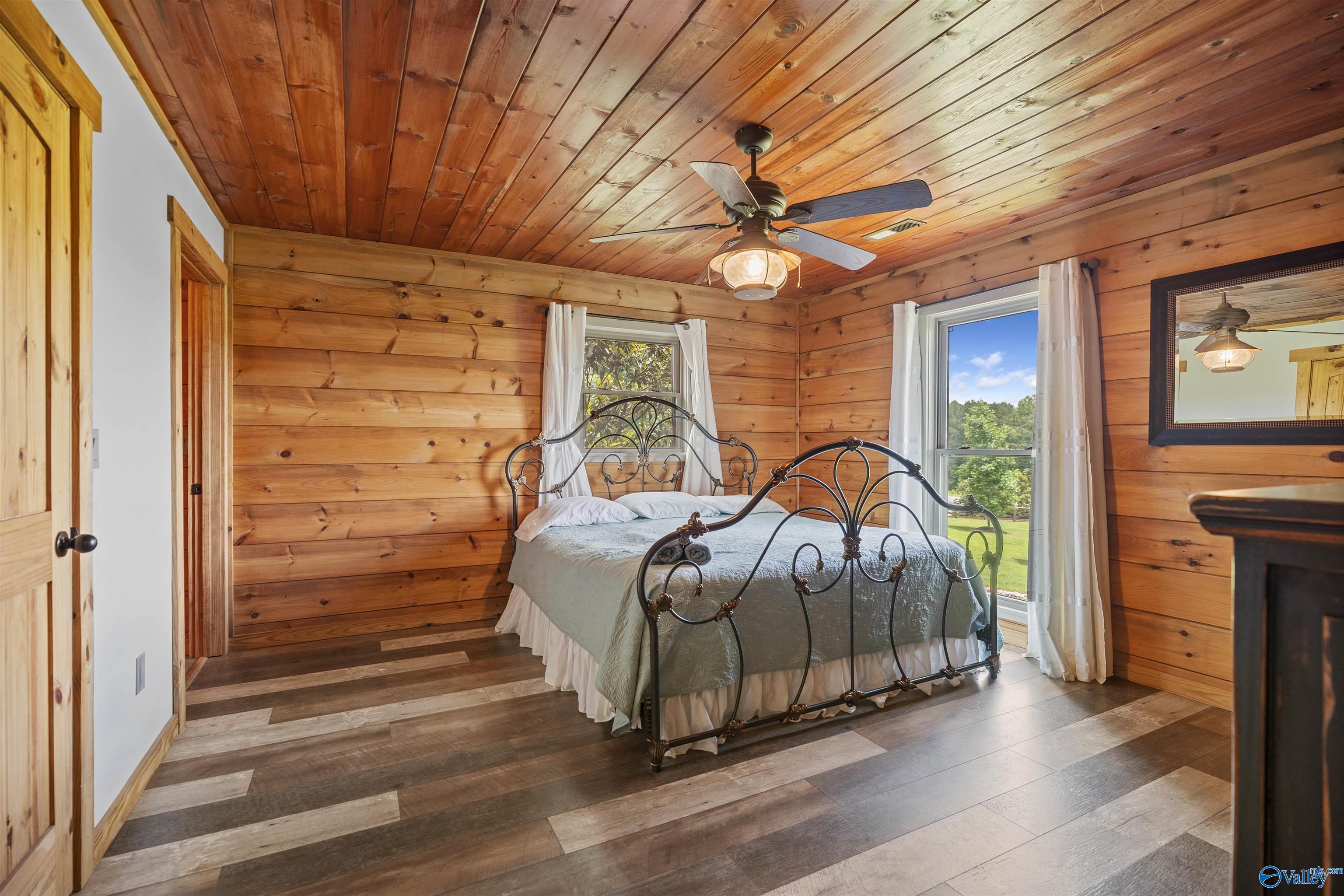 25924 John T Reid Parkway, Scottsboro, Alabama image 8