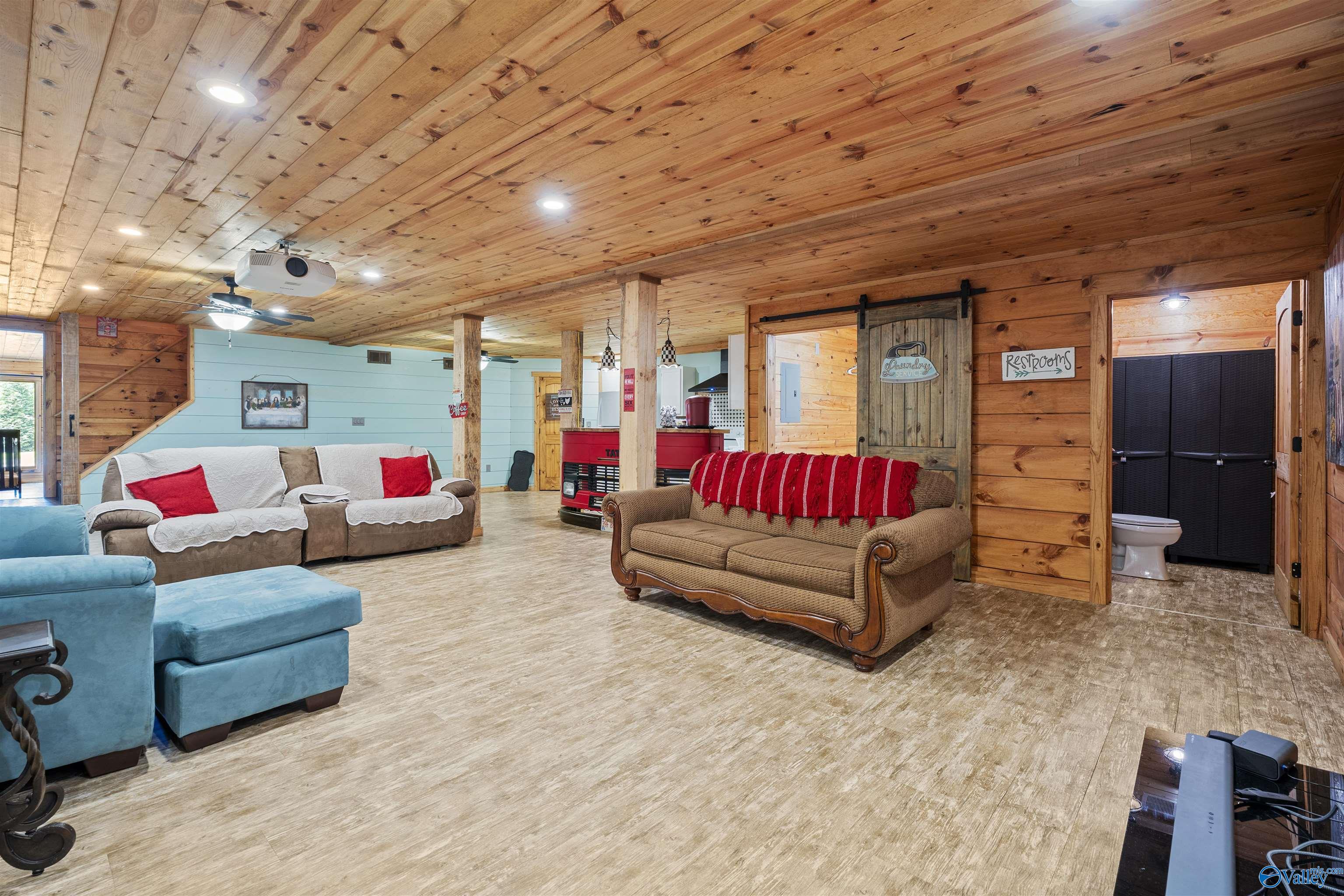 25924 John T Reid Parkway, Scottsboro, Alabama image 13