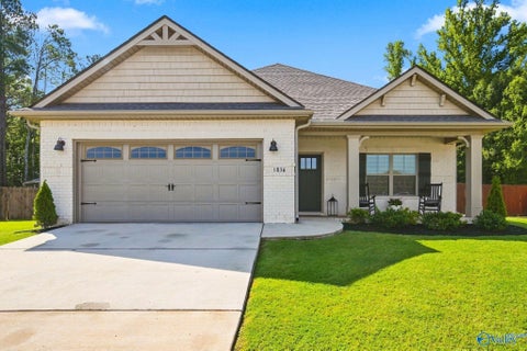 Homes For Sale - 1836 SE Anise Circle<br/> Cullman County, Cullman, AL 35055