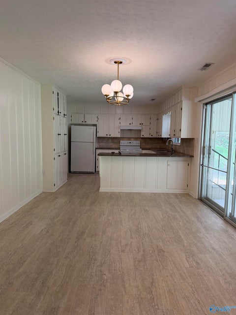 Homes For Rent - 5002 Holmes Avenue<br/> Madison County, Huntsville, AL 35816