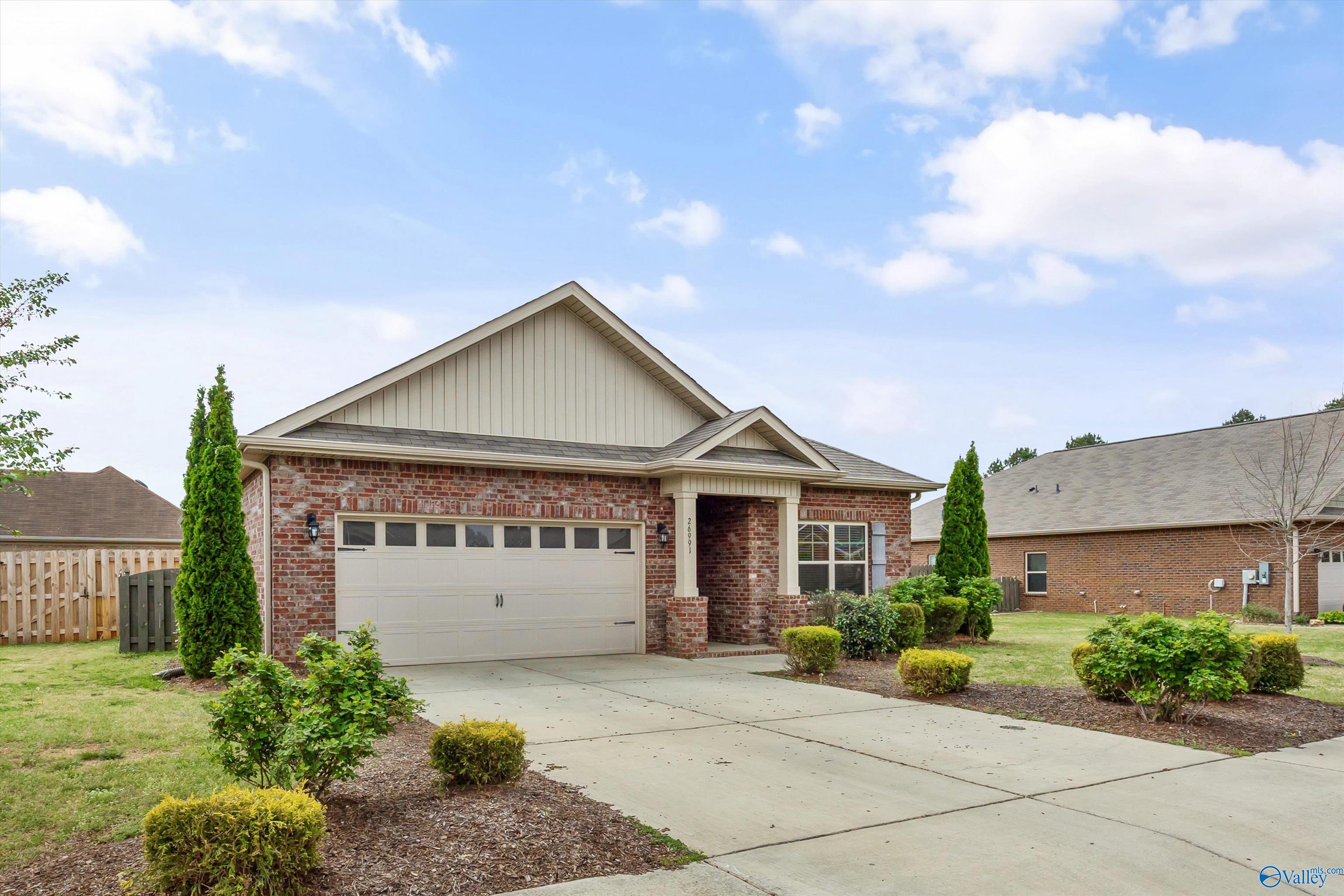 26991 Mill Creek Drive, Athens, Alabama image 2