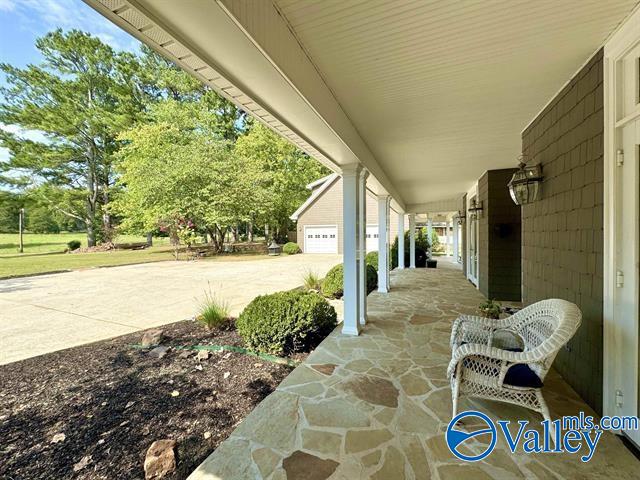 442 Longshore Drive, Florence, Alabama image 13