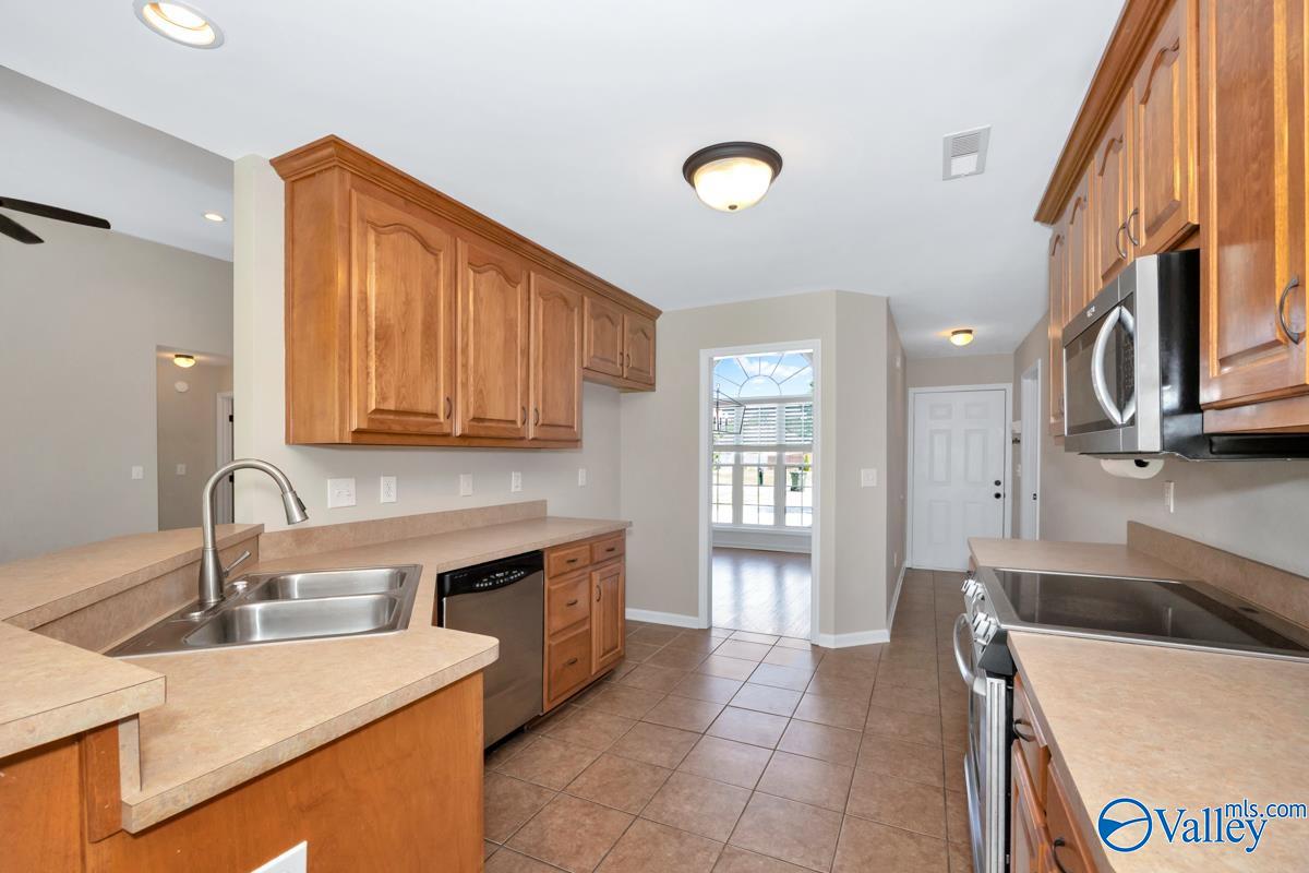 114 Brier Rose Lane, Harvest, Alabama image 19