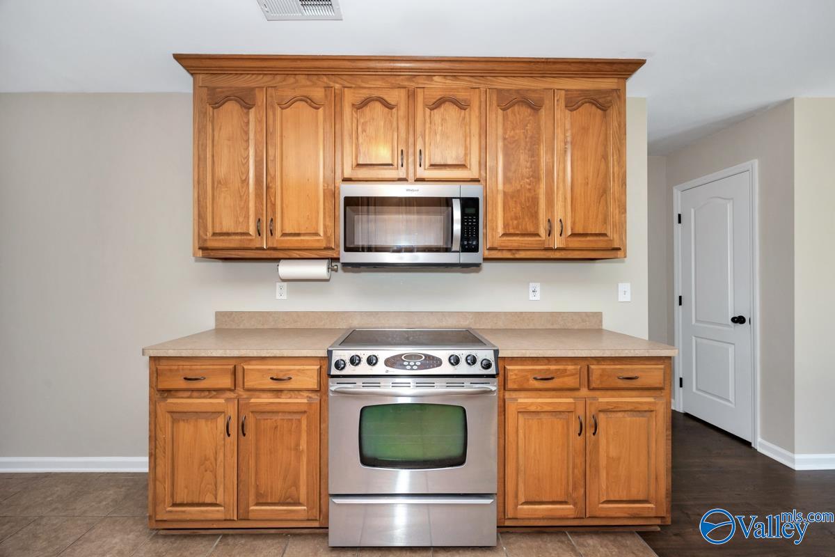 114 Brier Rose Lane, Harvest, Alabama image 16