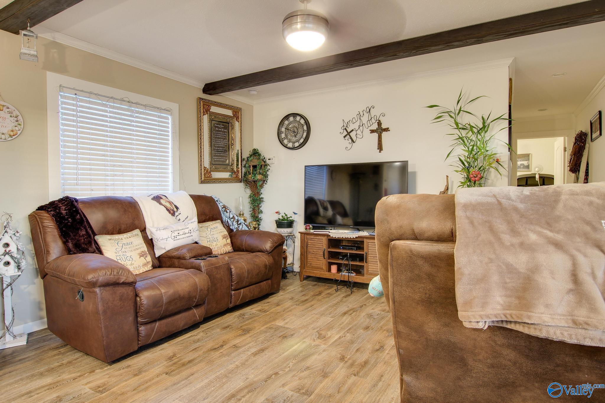 1403 County Road 460, Mount Hope, Alabama image 5