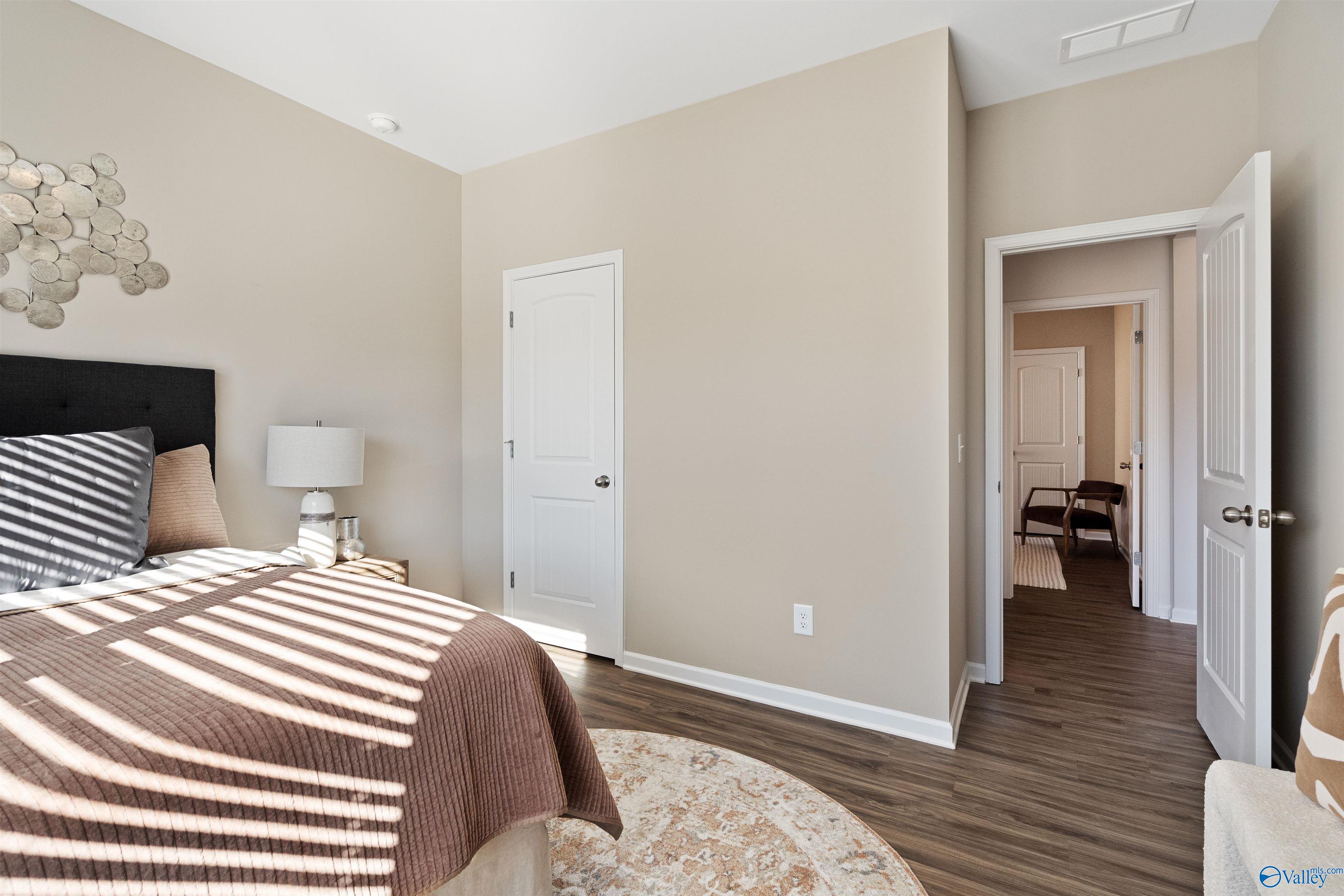 20473 Brook Valley Drive, Athens, Alabama image 34