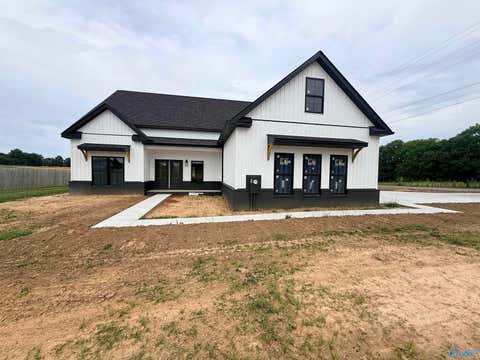 Homes For Sale - 248 Old Vaughn Bridge Road<br/> Morgan County, Hartselle, AL 35640