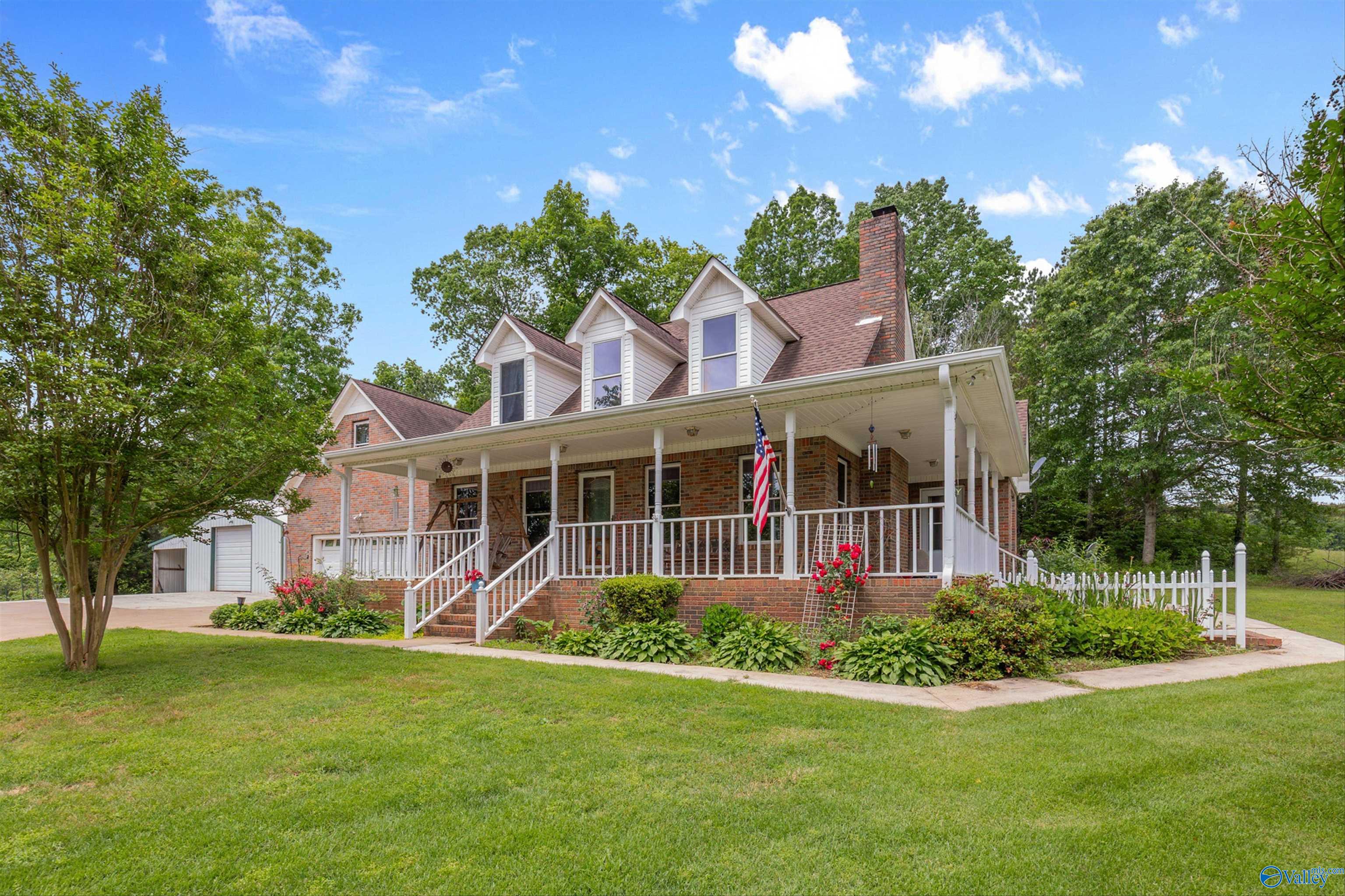 30455 Persimmon Tree Road, Anderson, Alabama image 1