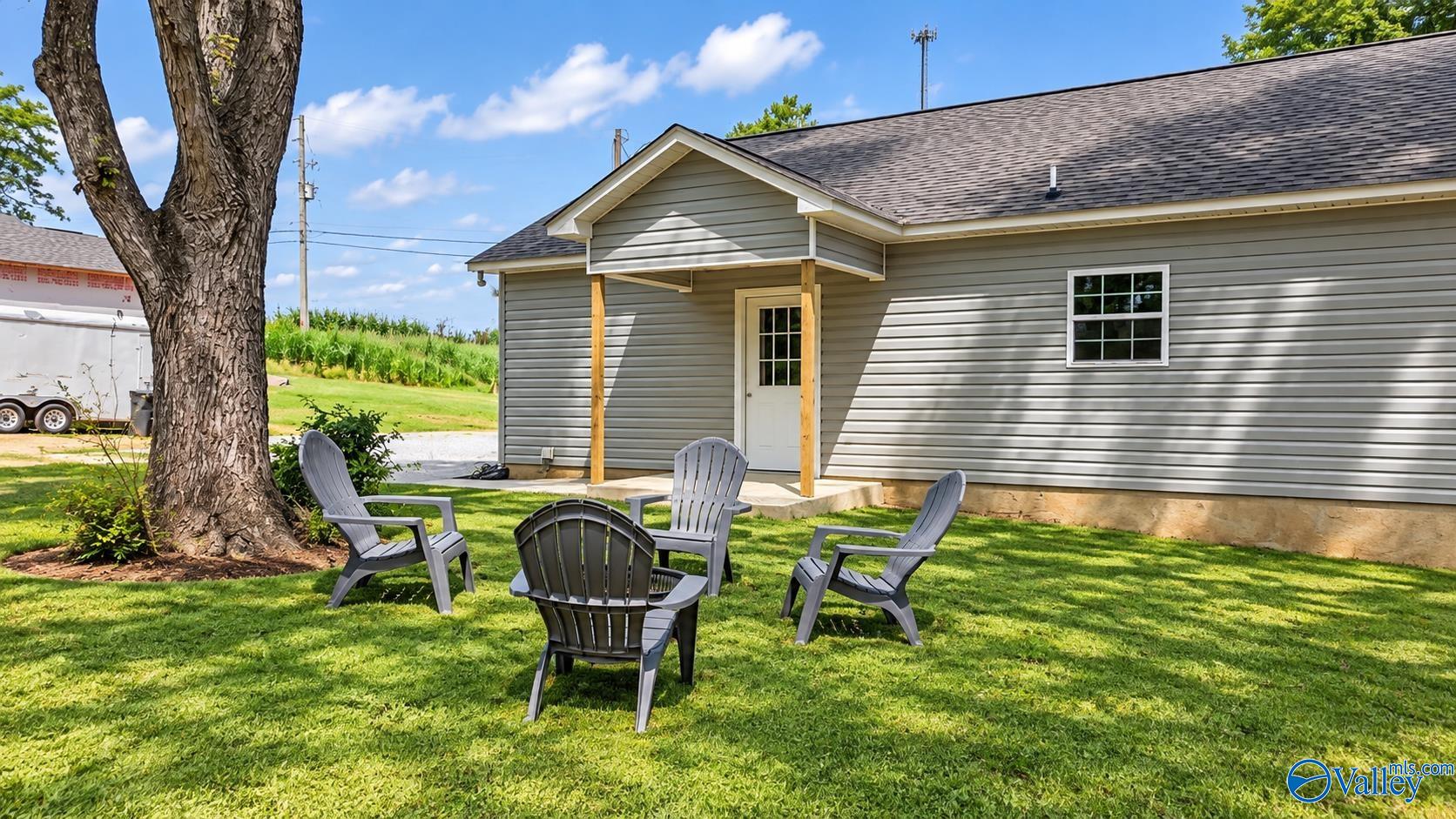 890 County Road 1621
